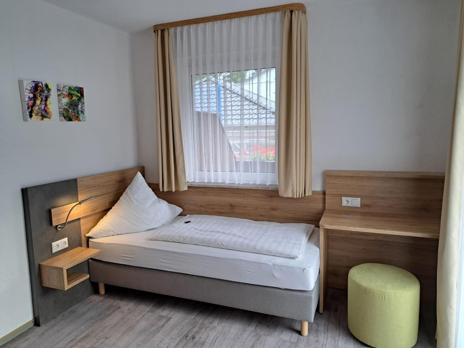 Single Room photo 1