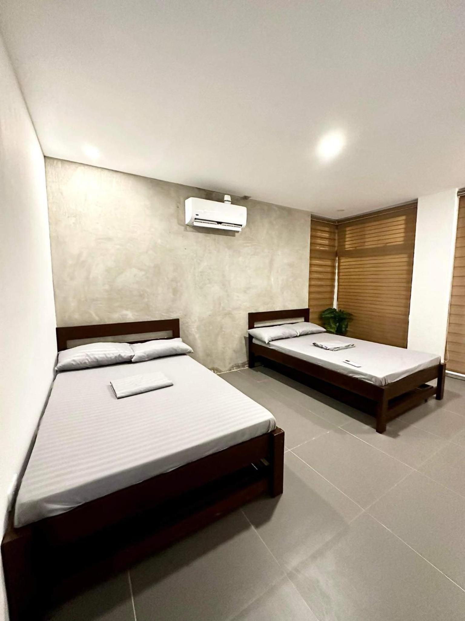 Three-Bedroom House photo 1