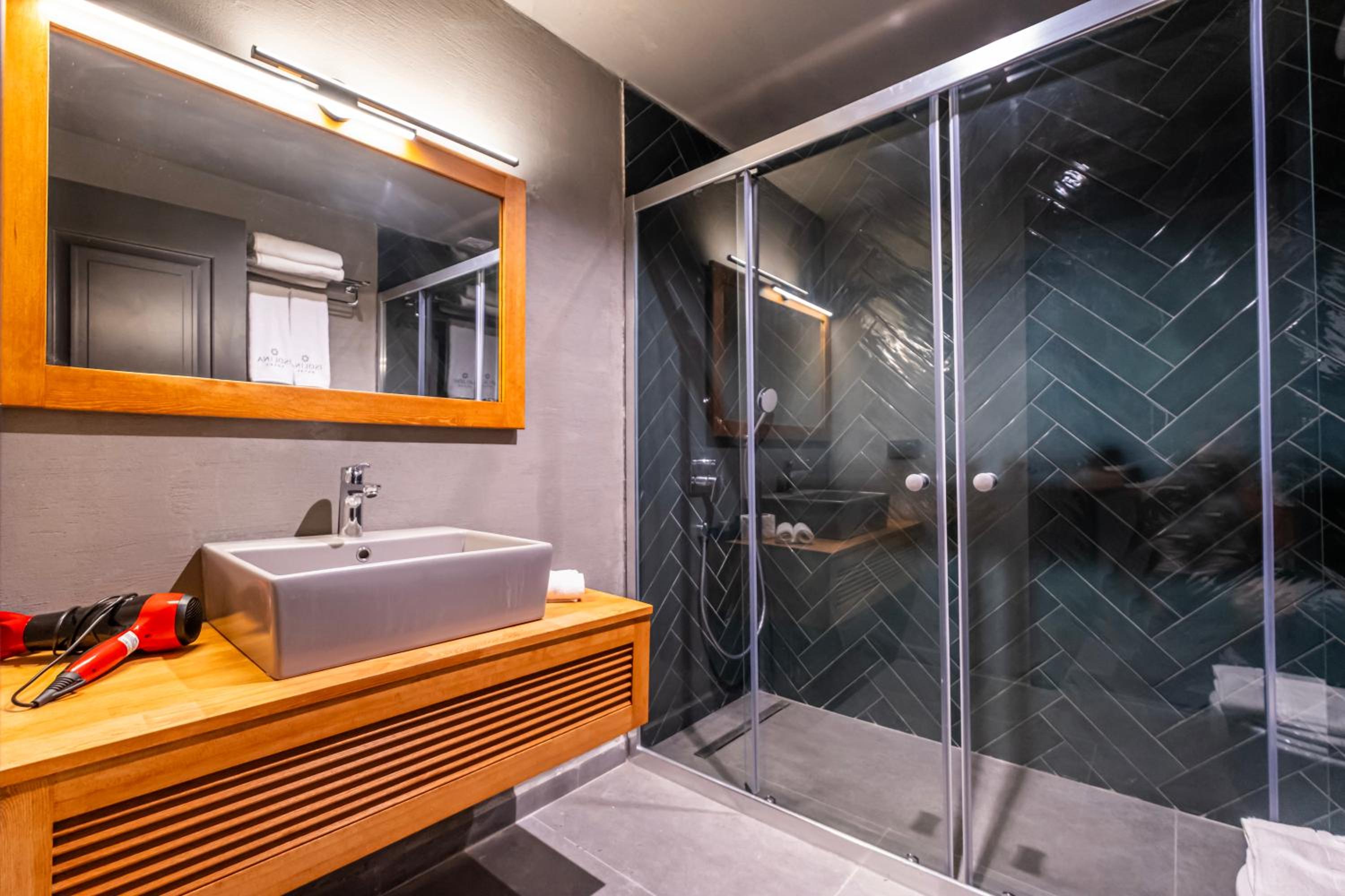 Suite with Sea View - Photo 7