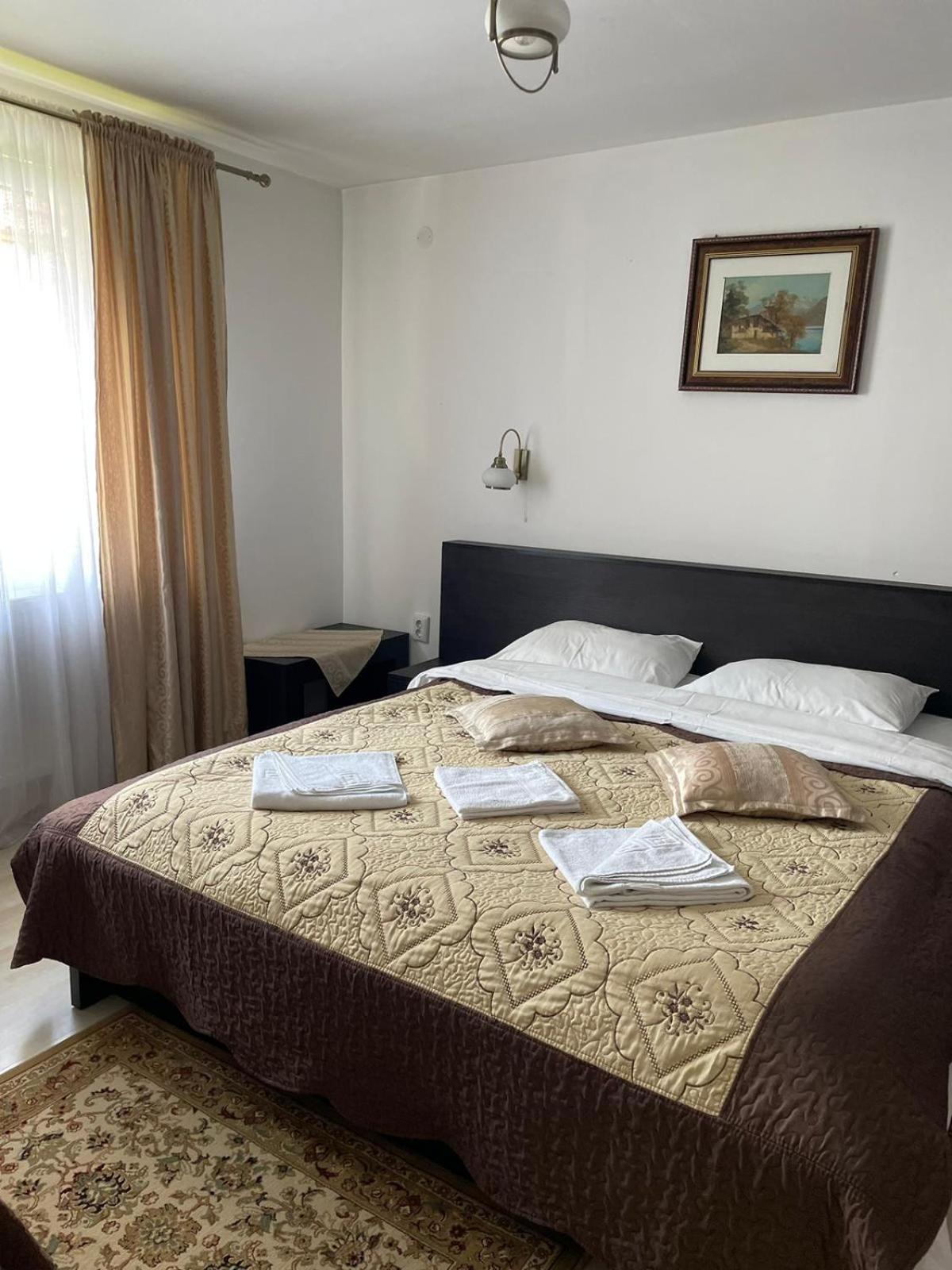 Triple Room with Private Bathroom photo 1