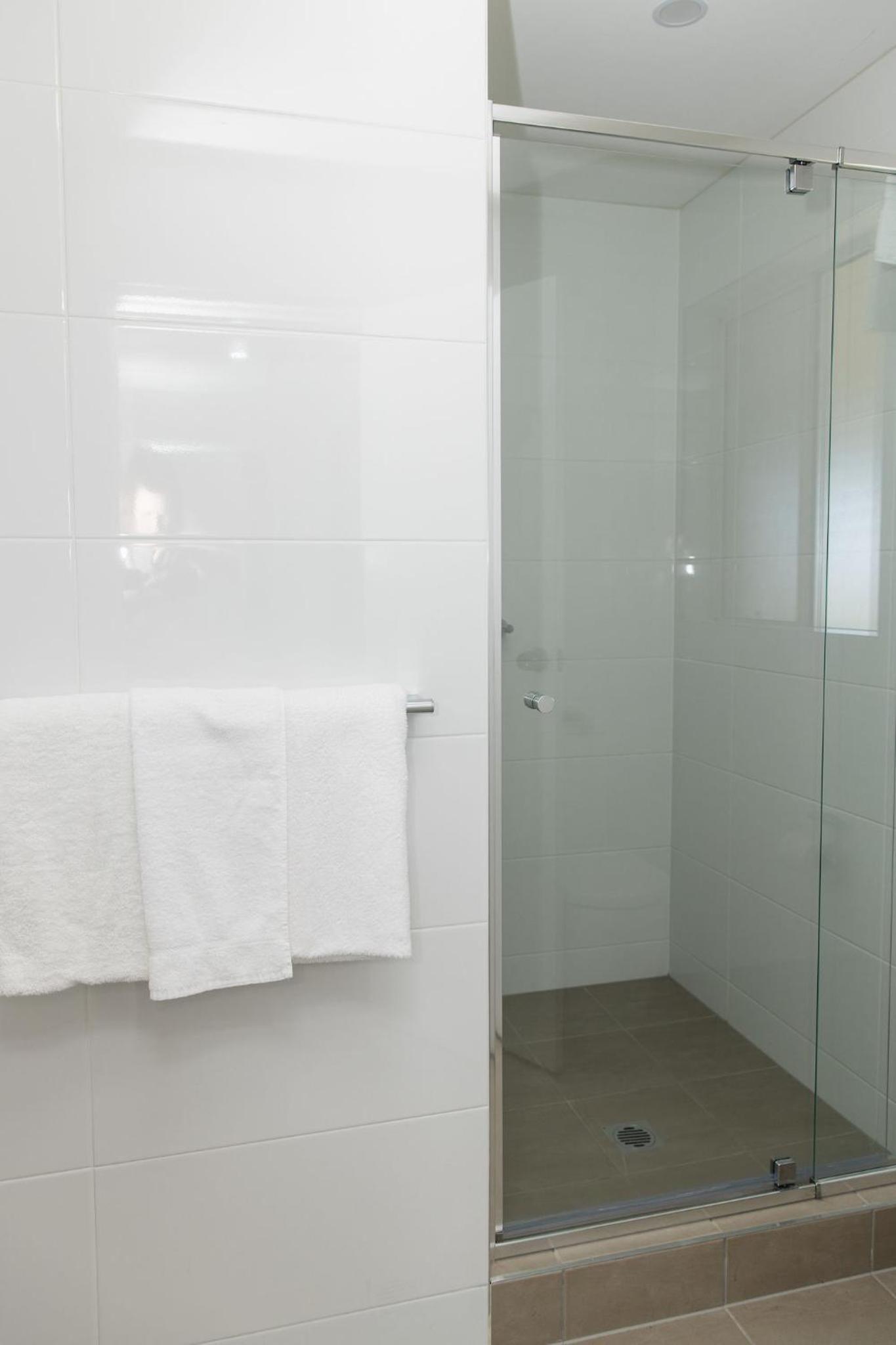 Deluxe King Room photo 2
