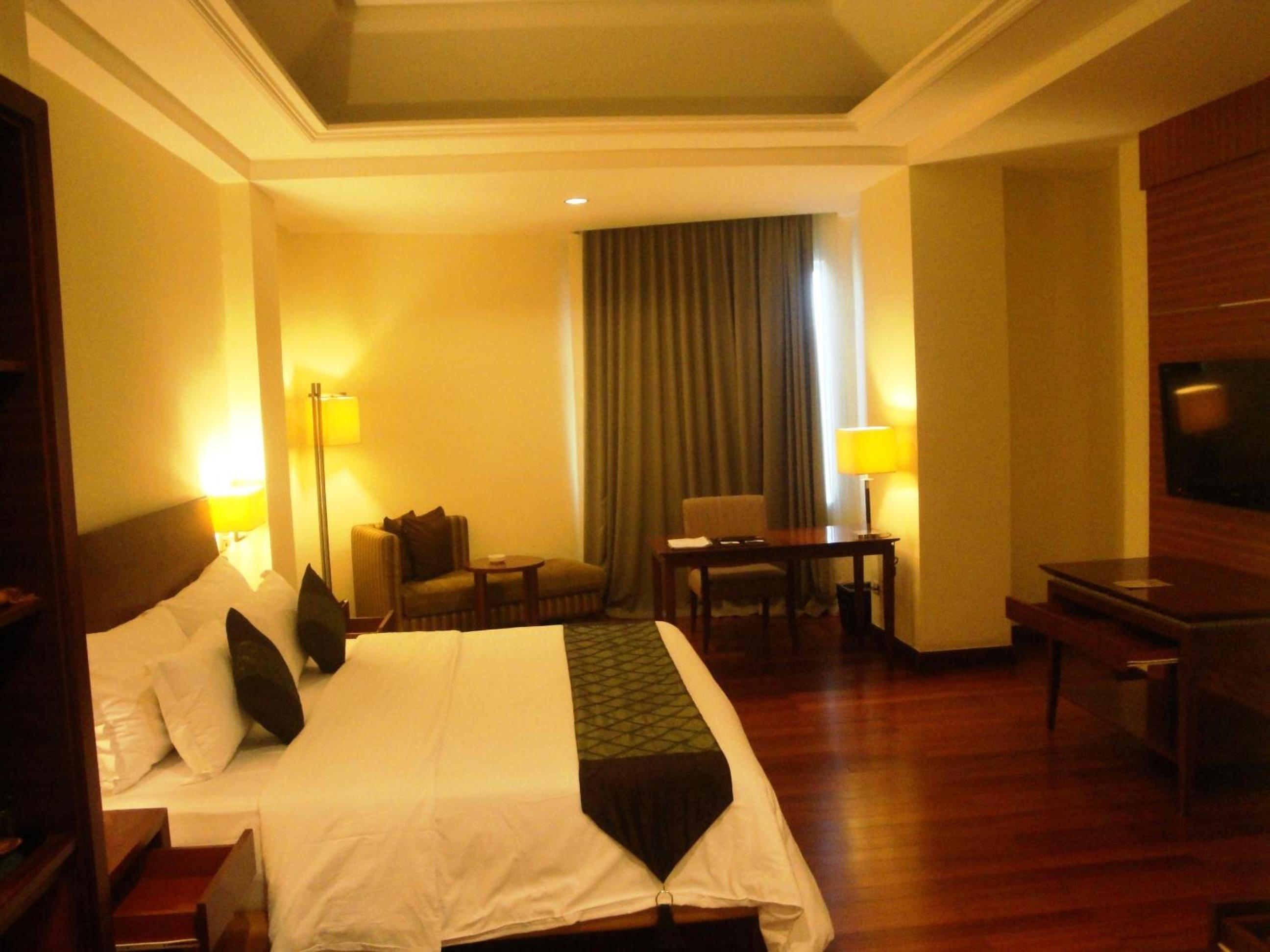 Royal Suite - Photo 6