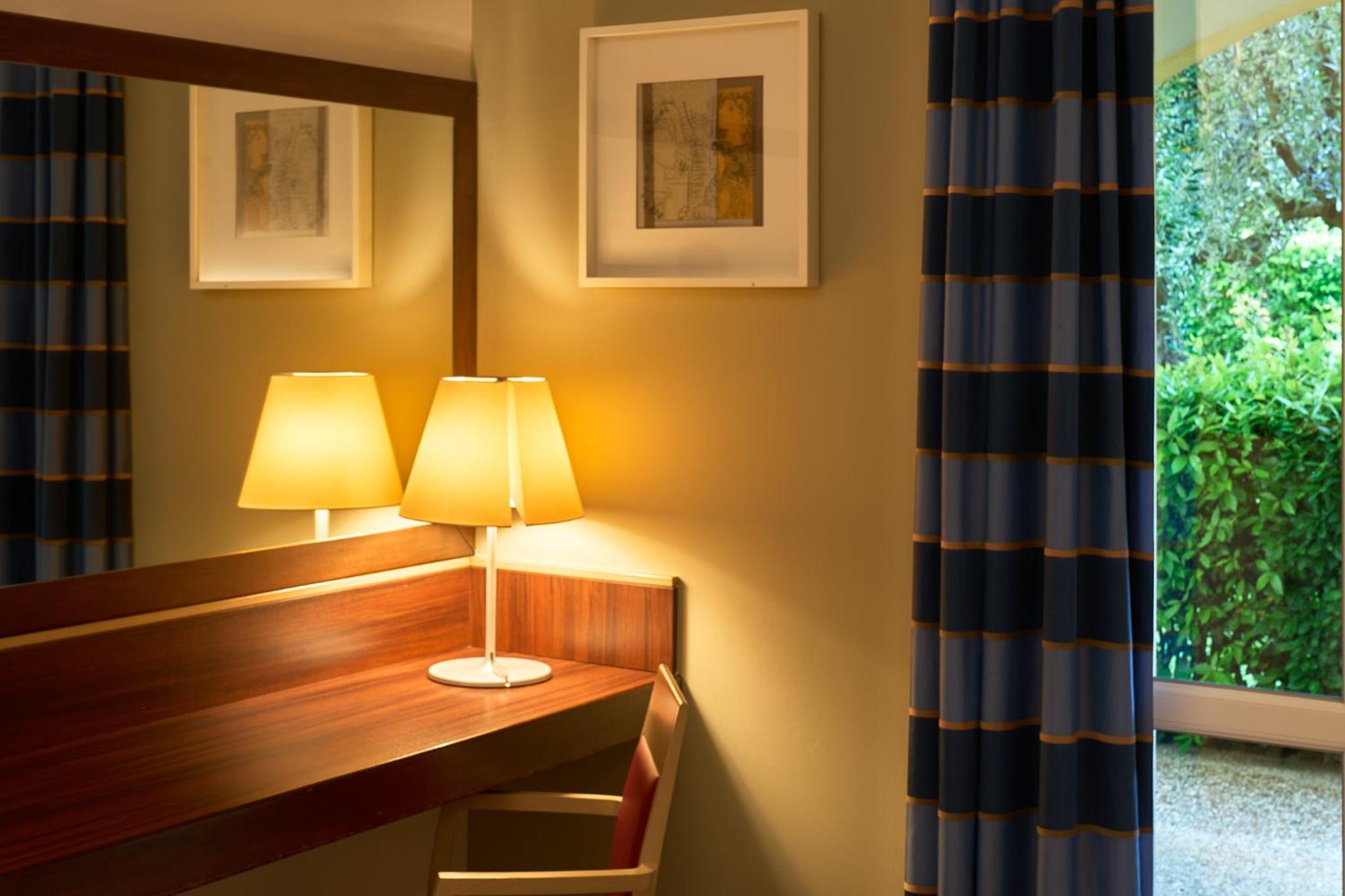 Superior Twin Room - Photo 13