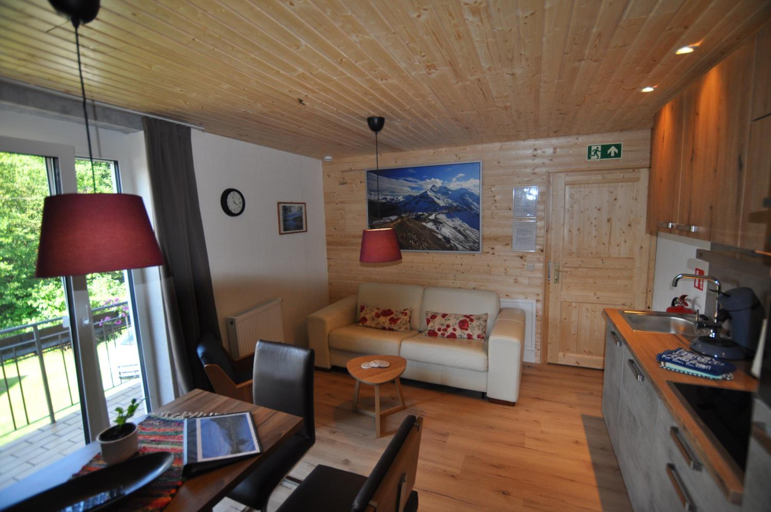 Apartment with Balcony photo 2
