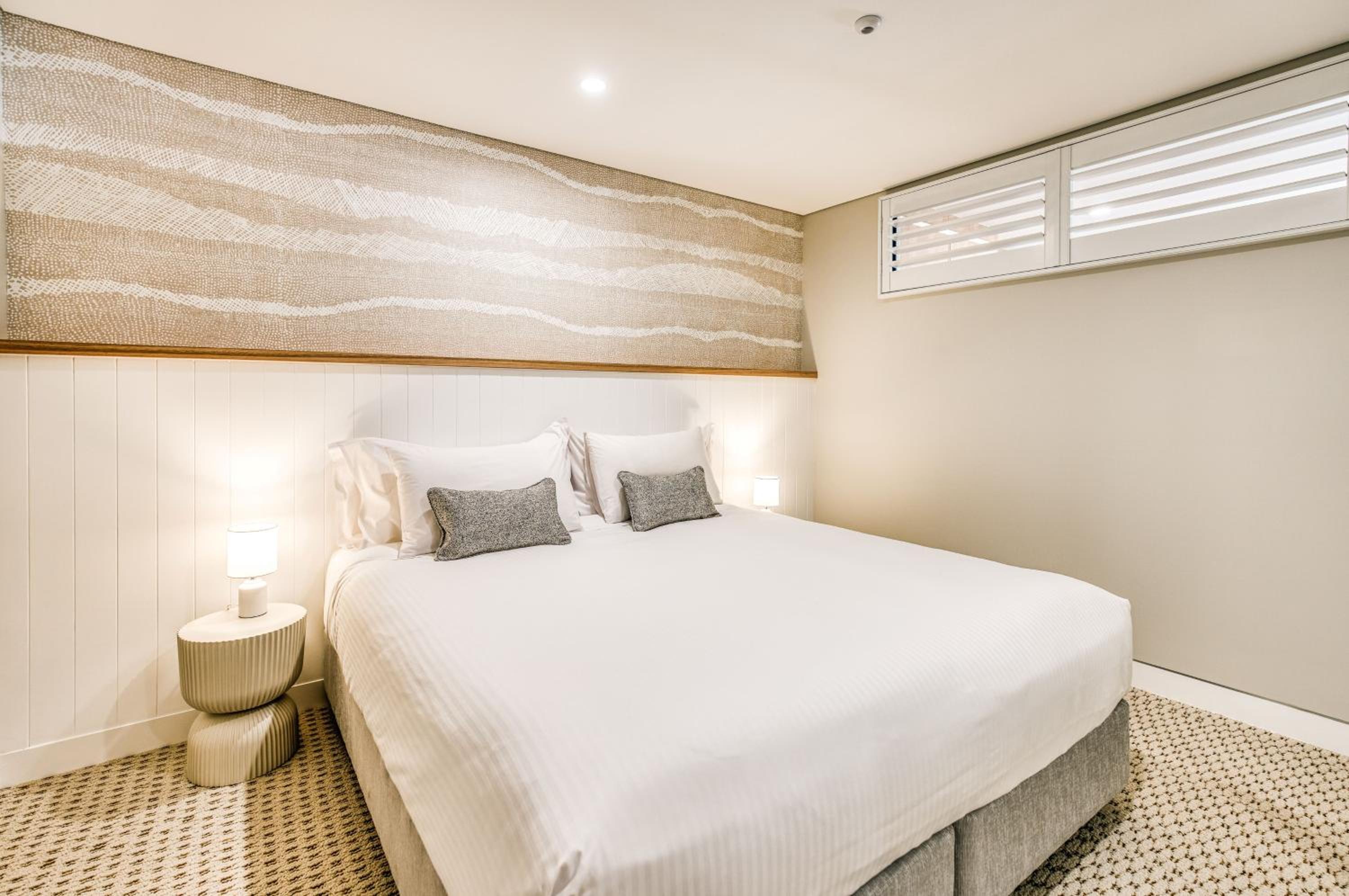 PREMIUM 2 BEDROOM SUITE with Pool View photo 1
