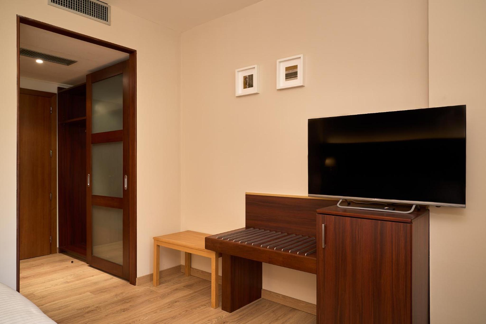 Superior Twin Room - Photo 12