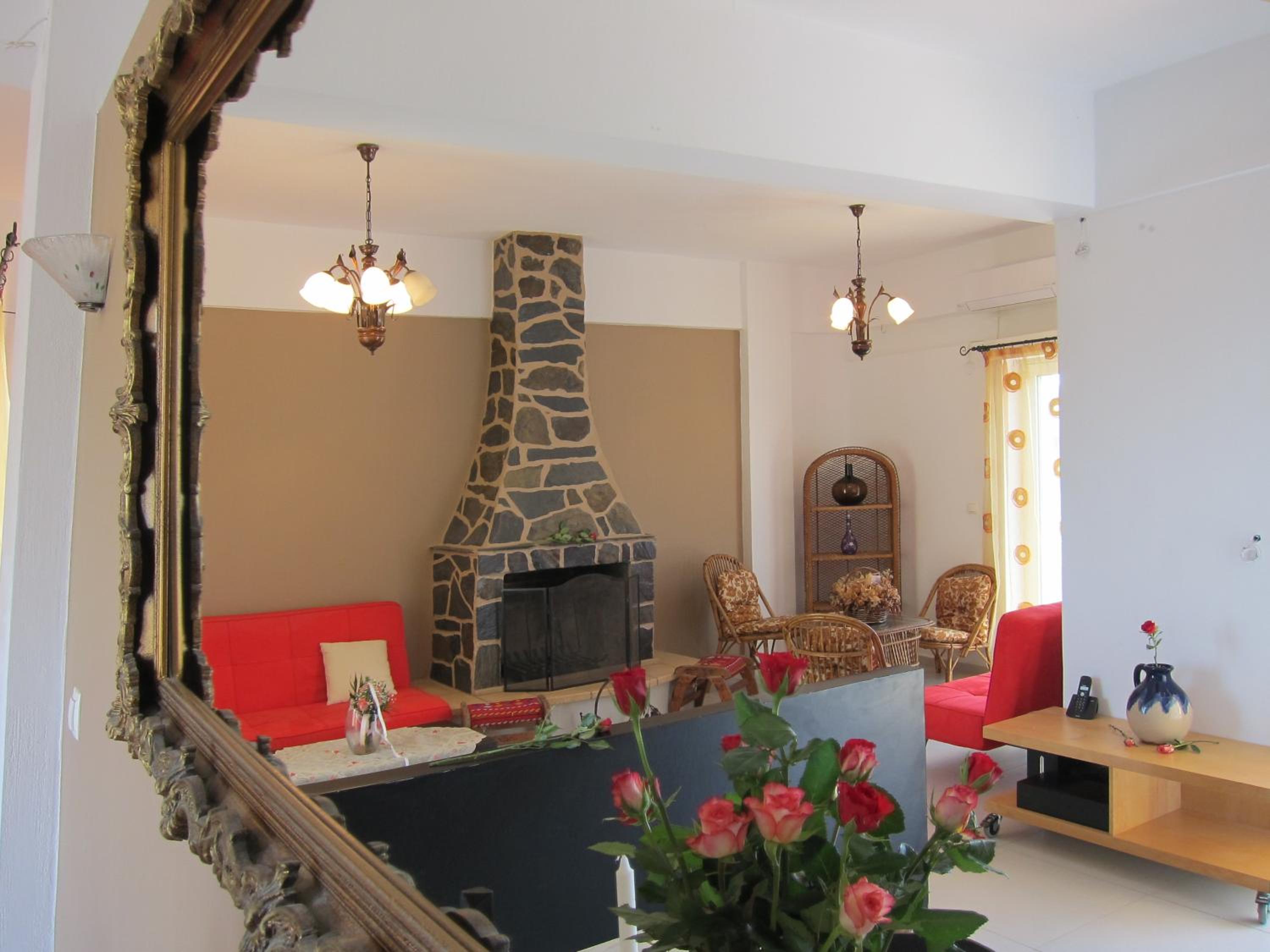 Maisonette - Photo 1