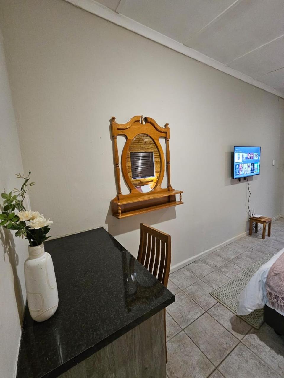 Deluxe Queen Room photo 1