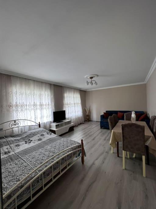Two-Bedroom House photo 3