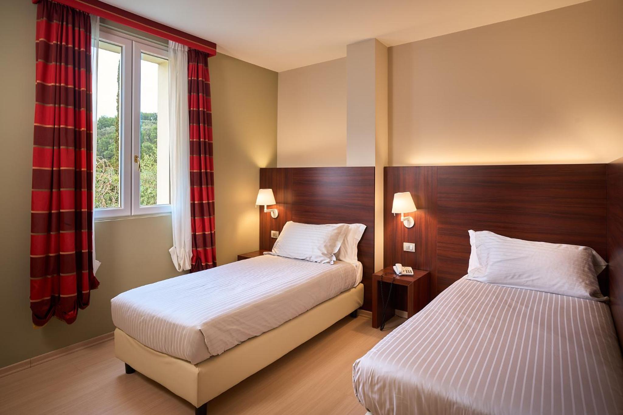 Superior Twin Room - Photo 7
