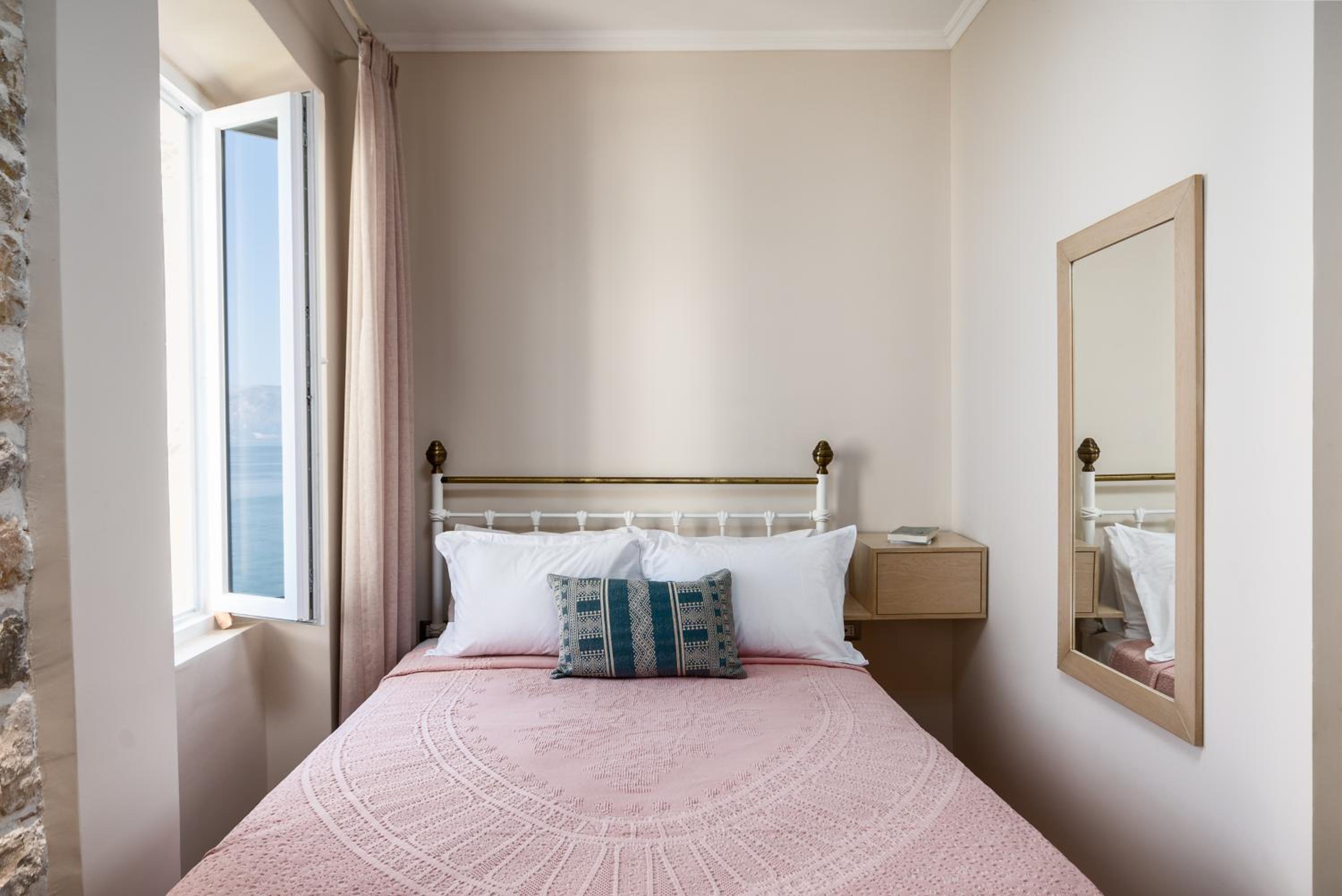 Suite with Balcony and Sea view photo 2