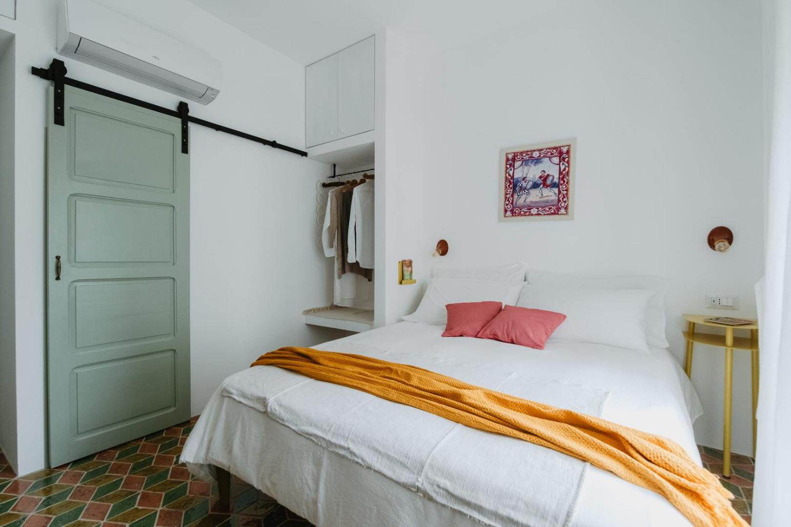 Double Room with Private Bathroom photo 3