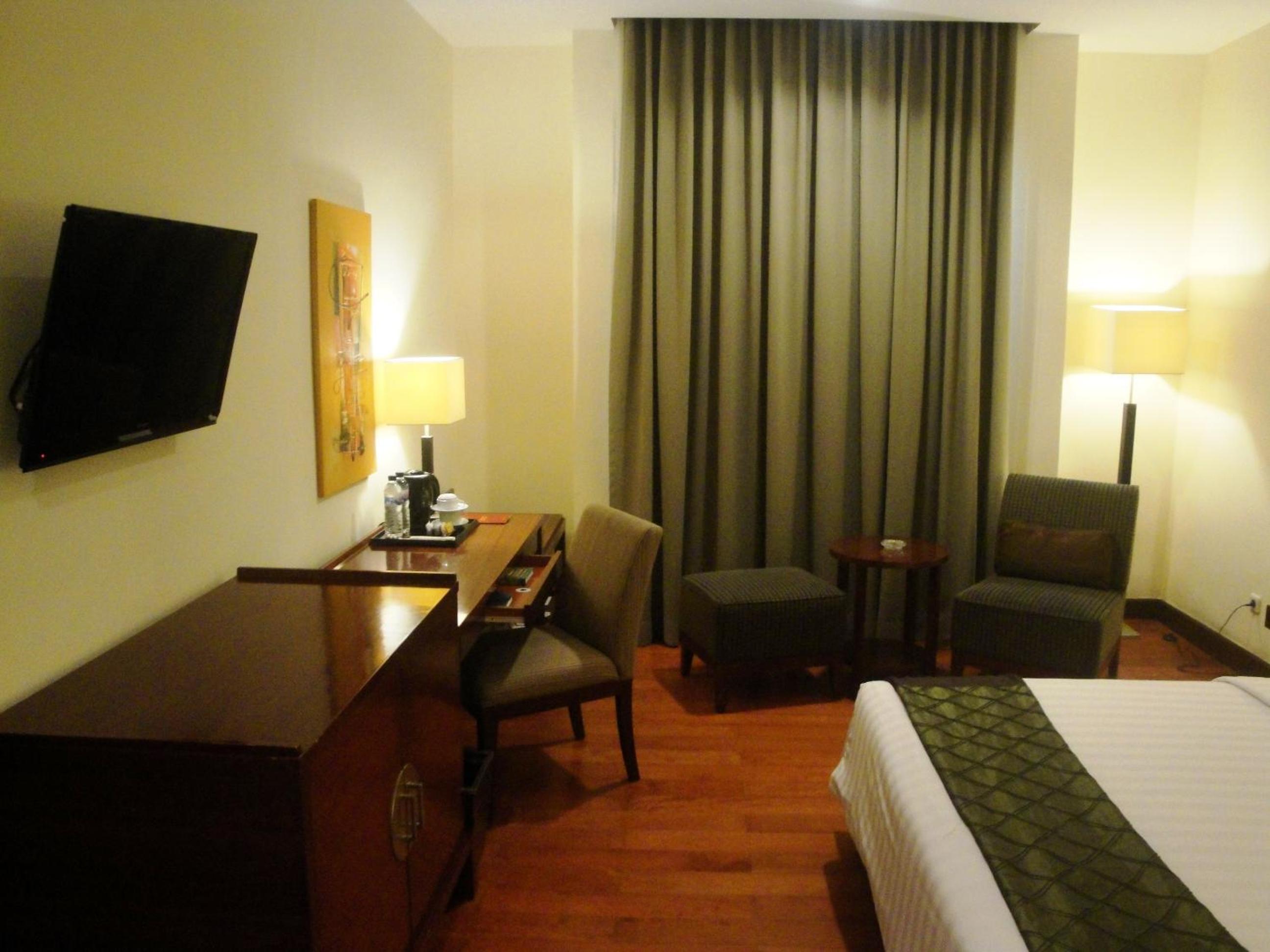 Superior Double or Twin Room - Photo 2