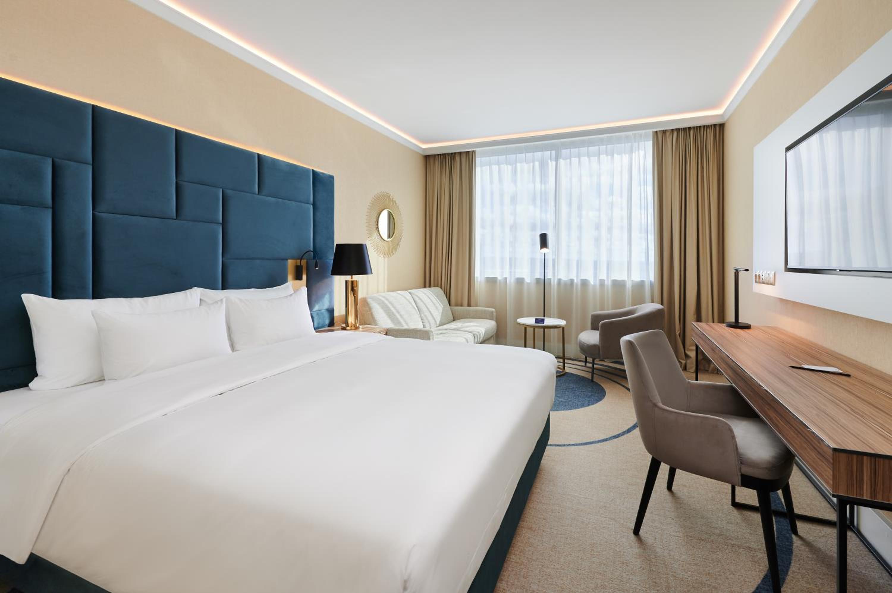 Superior Room - High Floor - Photo 1
