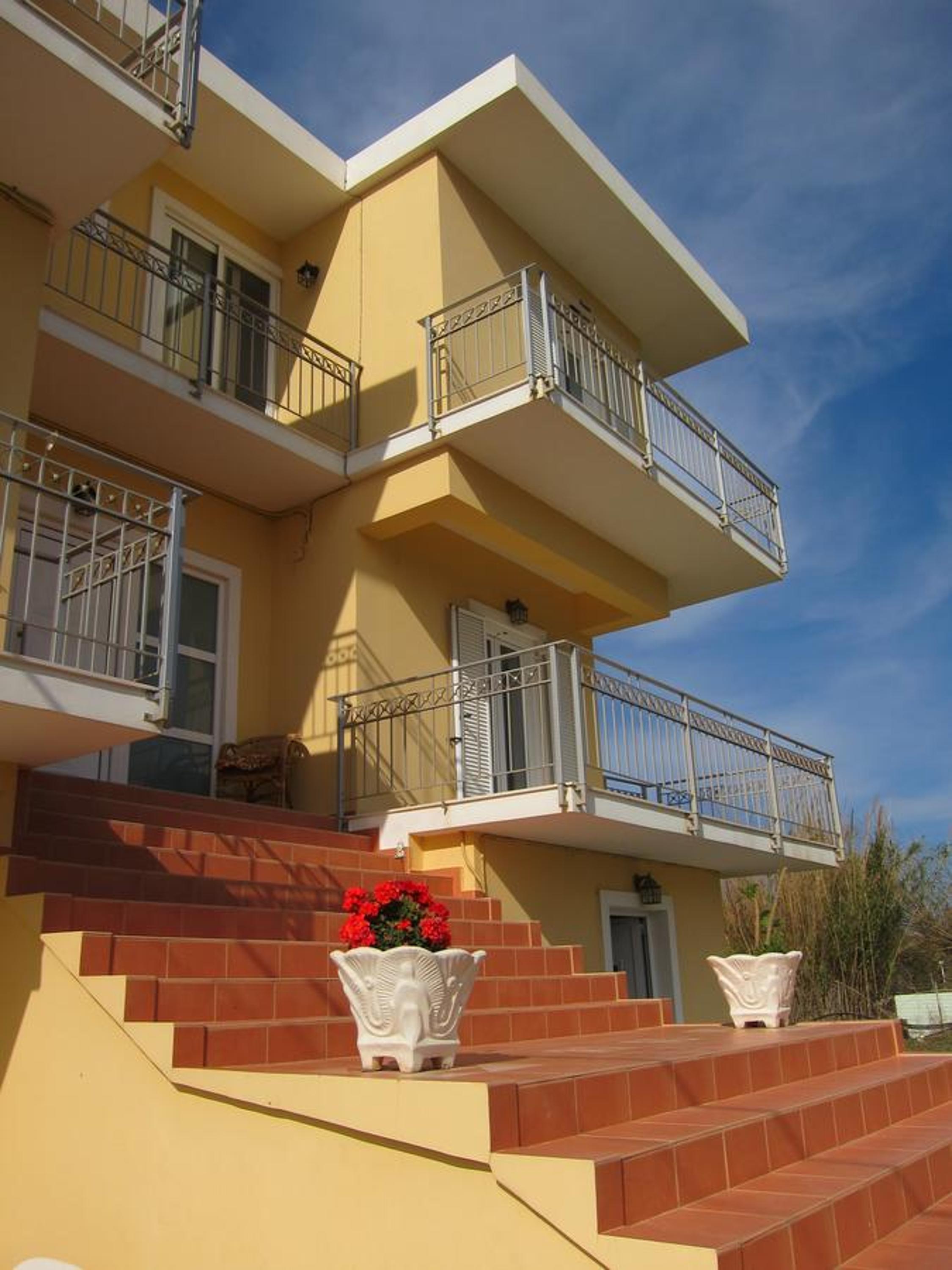 Maisonette - Photo 13
