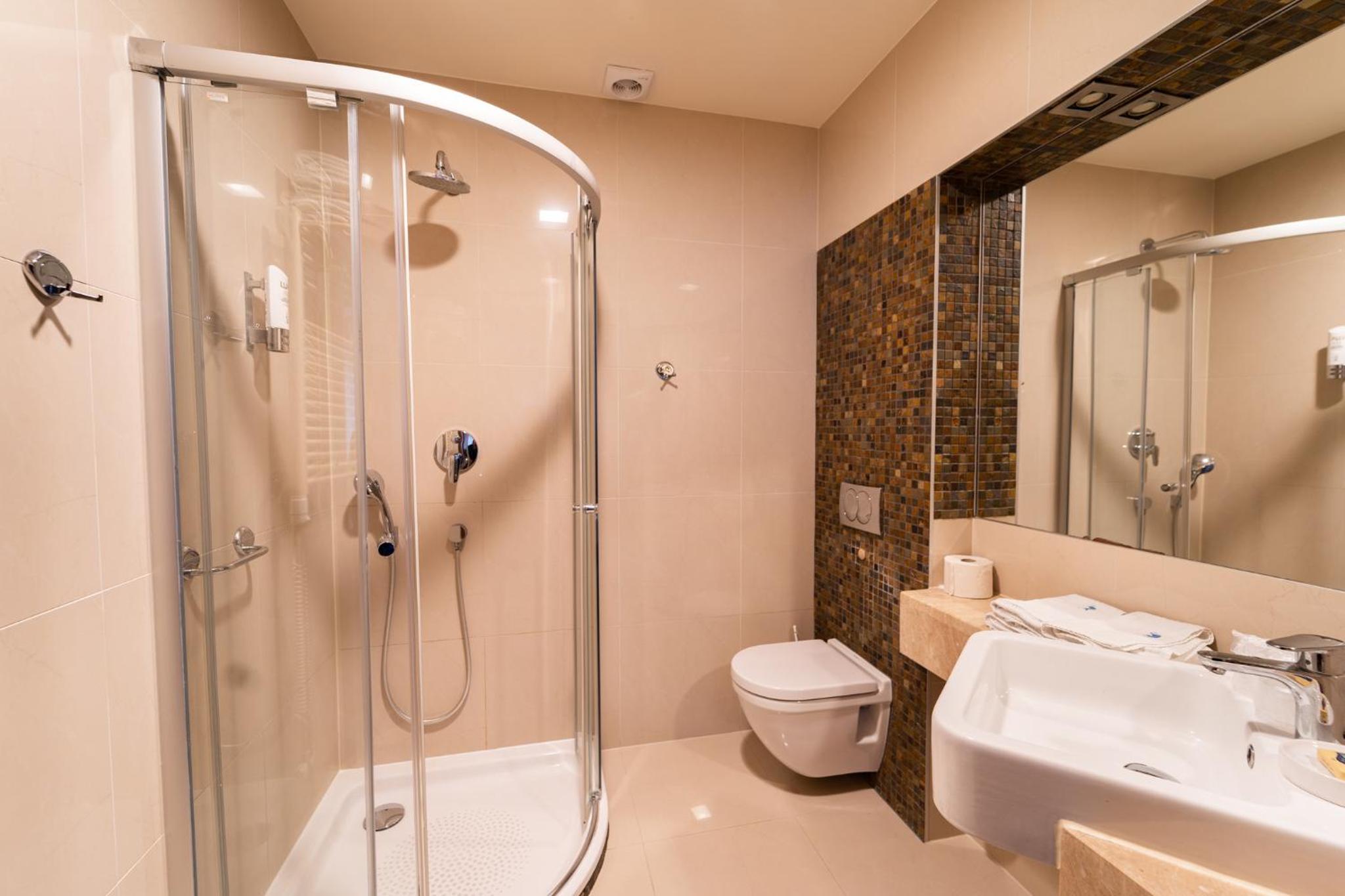 Comfort Double Room - Photo 9