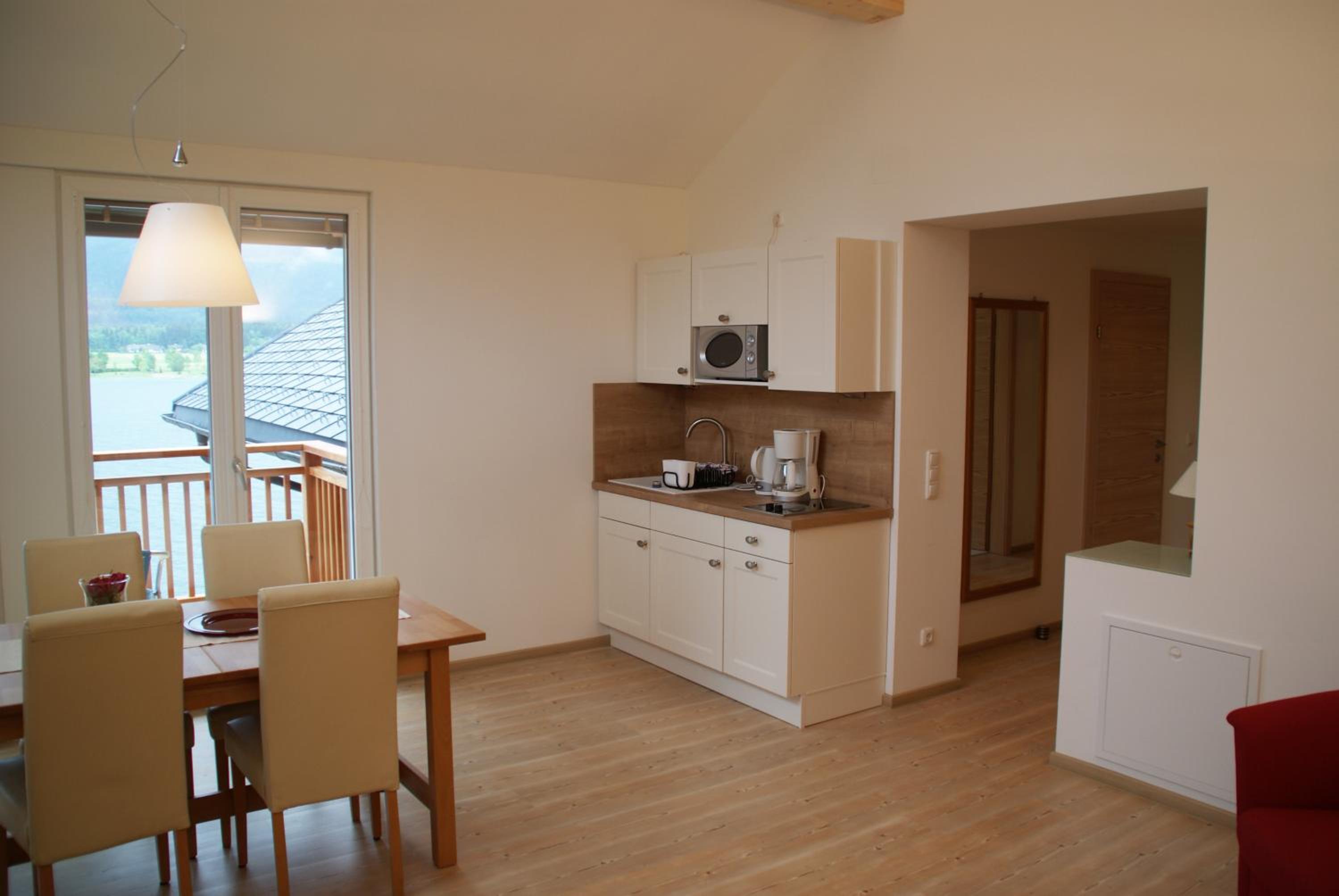Two-Bedroom Apartment with Lake View