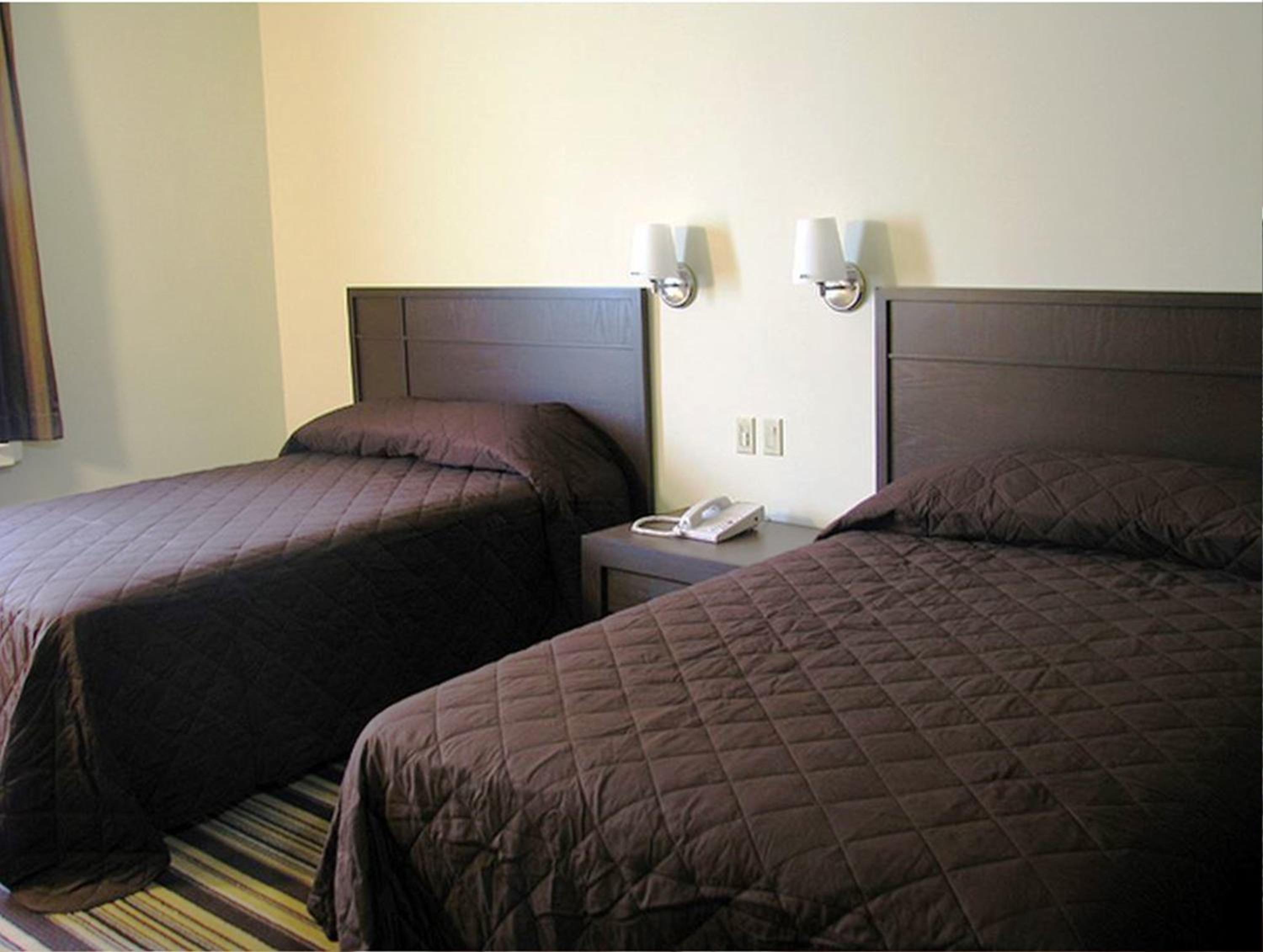 Double Room with Two Double Beds photo 3
