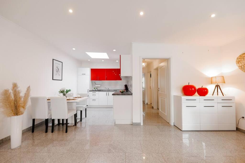 One-Bedroom House photo 2