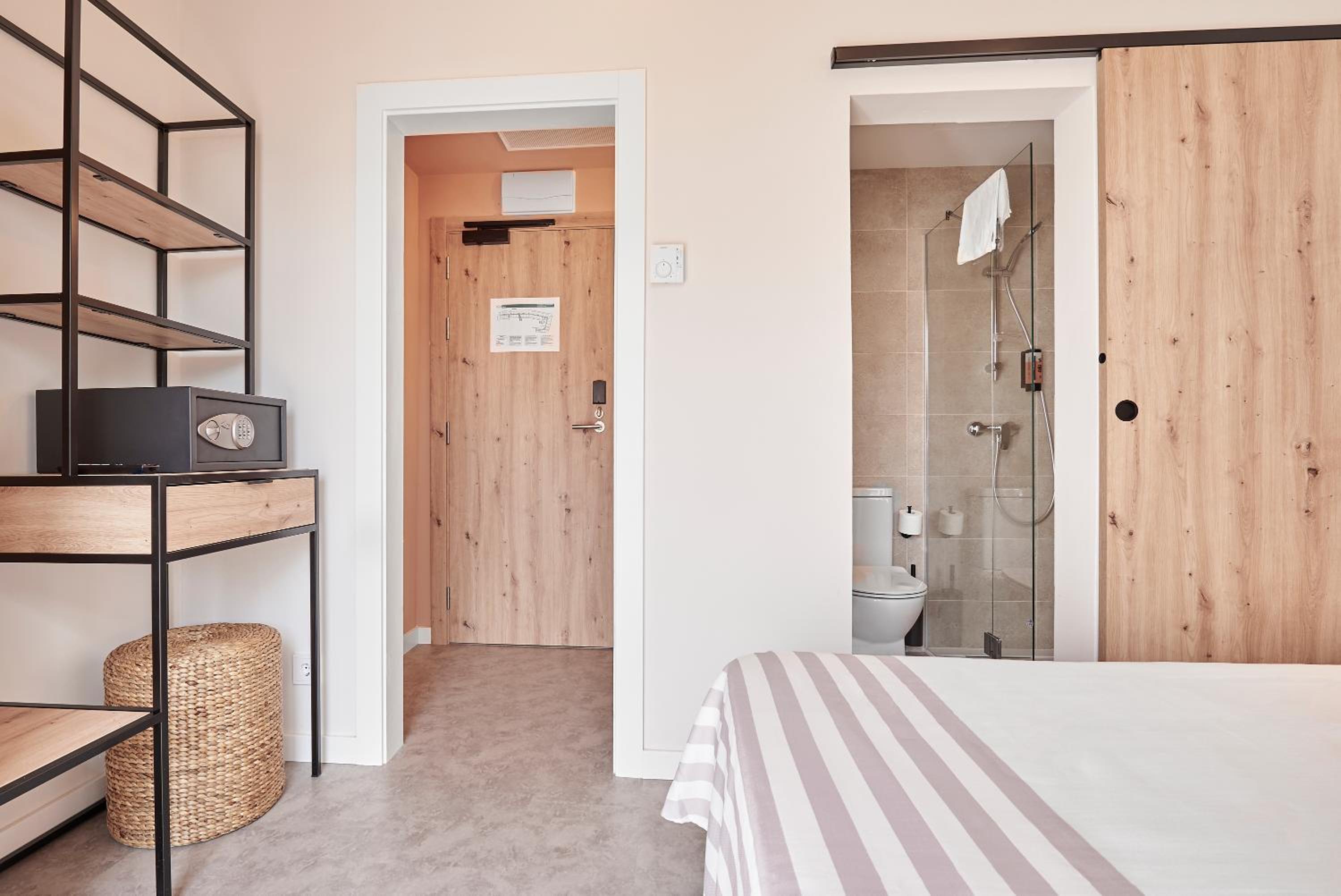 Double Room - Bed & Unlimited Brunch - Photo 7