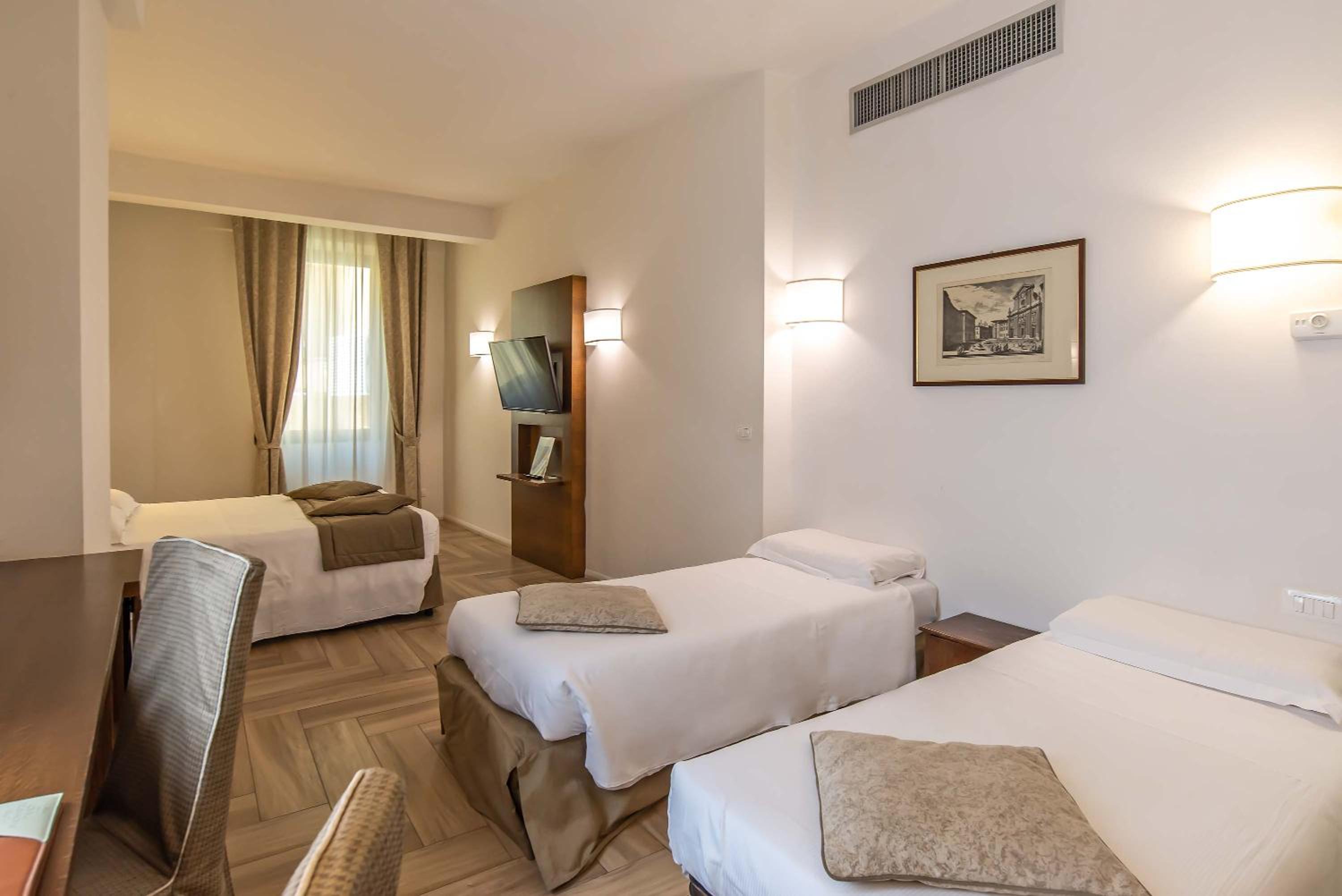 Quadruple Room photo 2