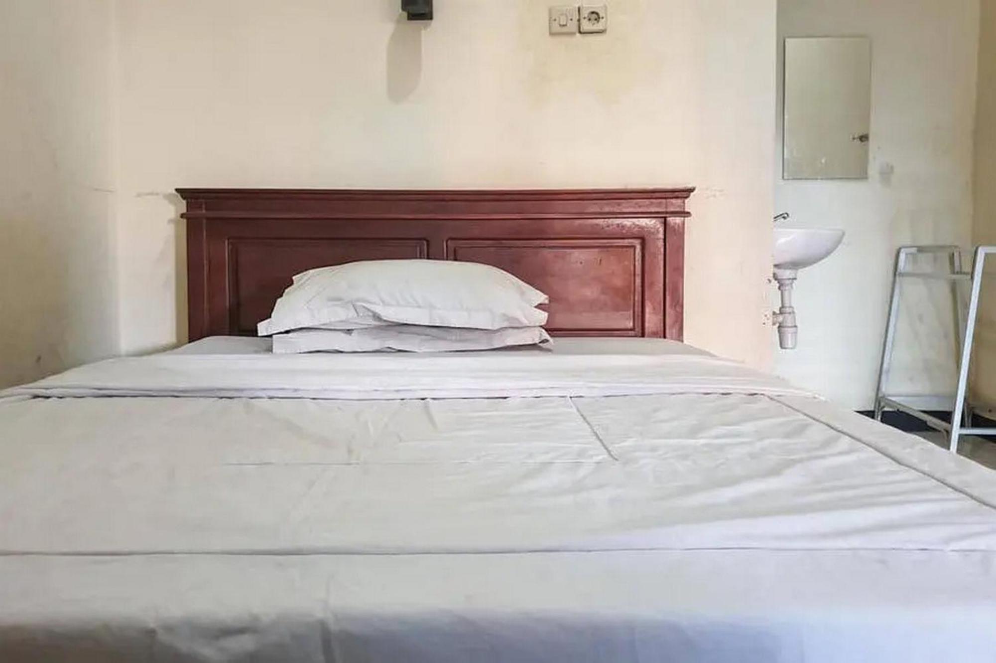 Standard Double Room photo 3