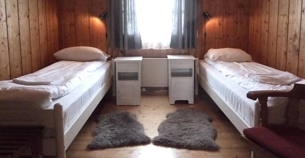Economy Double Room with Shared Bathroom photo 3