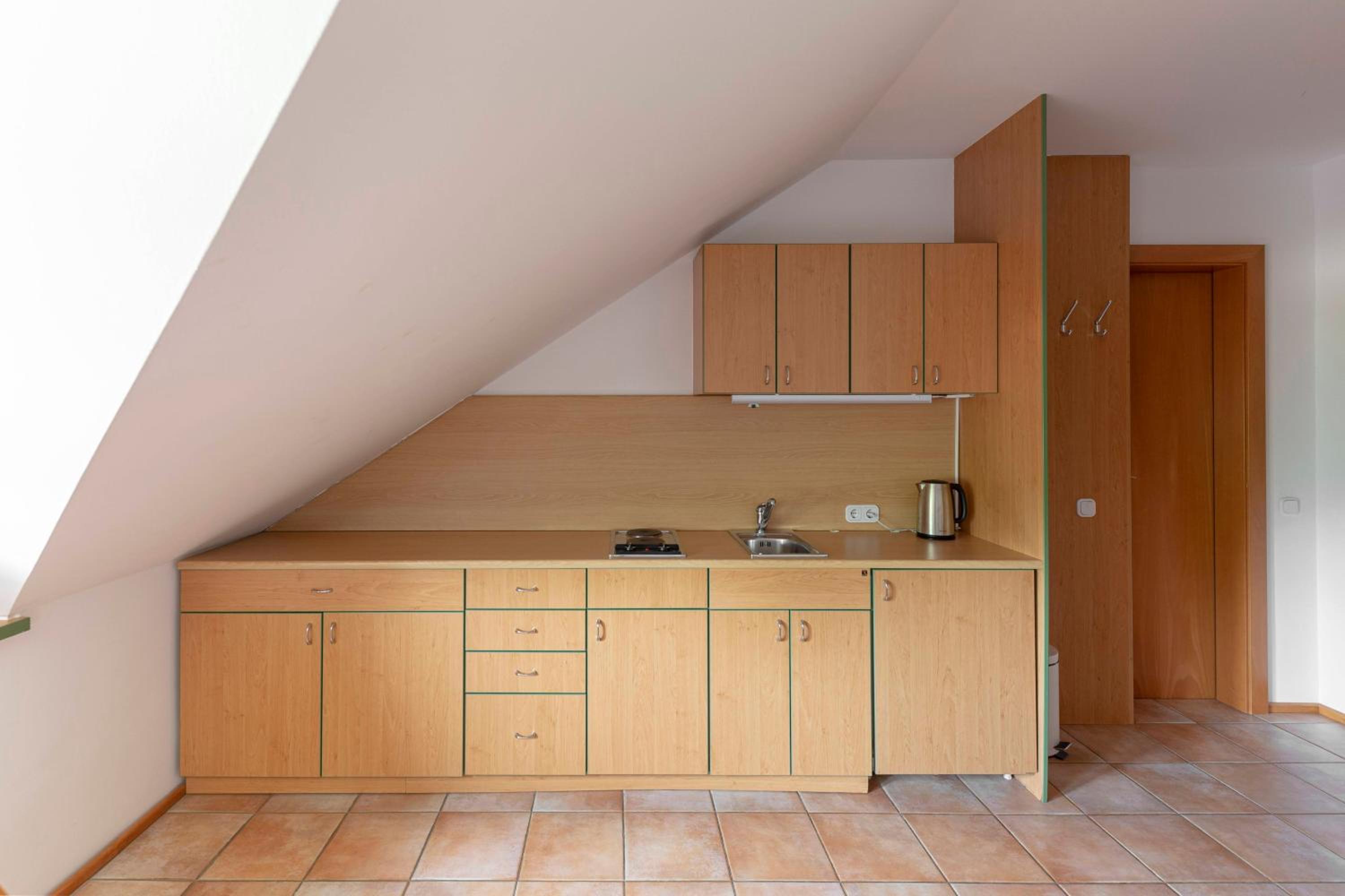 Standard Studio - Photo 10