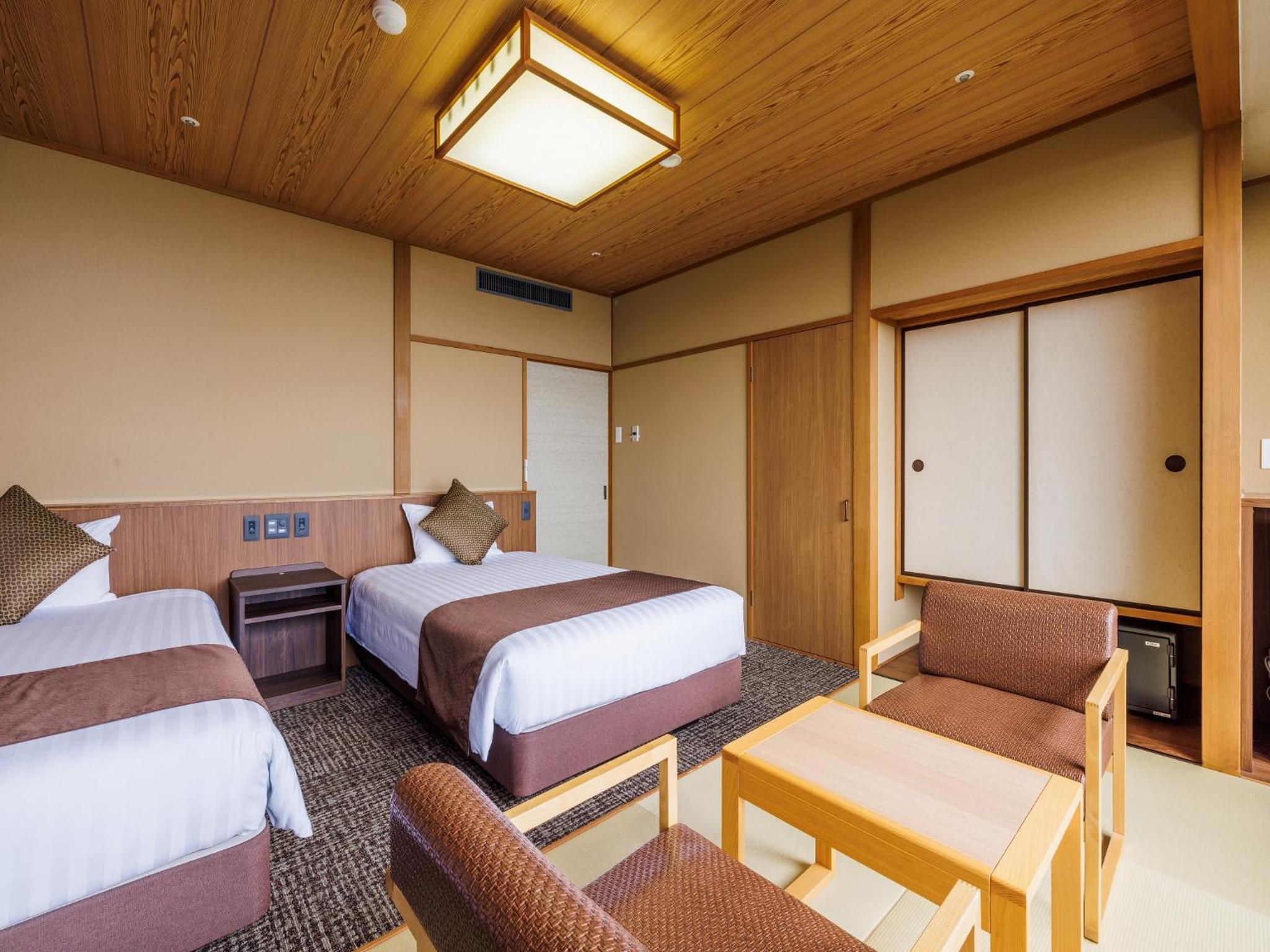 Ocean View Japanese-Style Twin Room with Shower photo 3