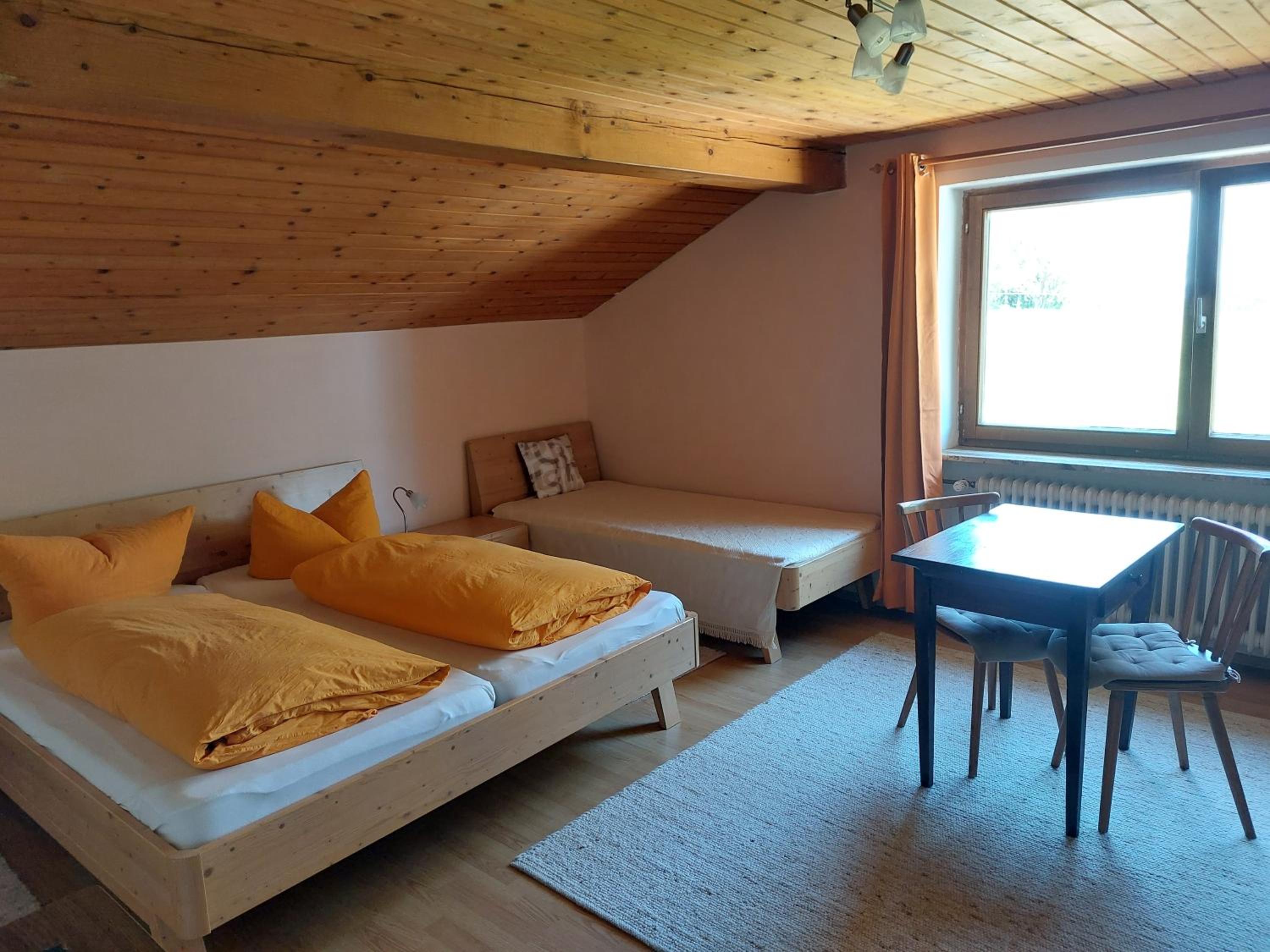 Triple Room with Private Bathroom