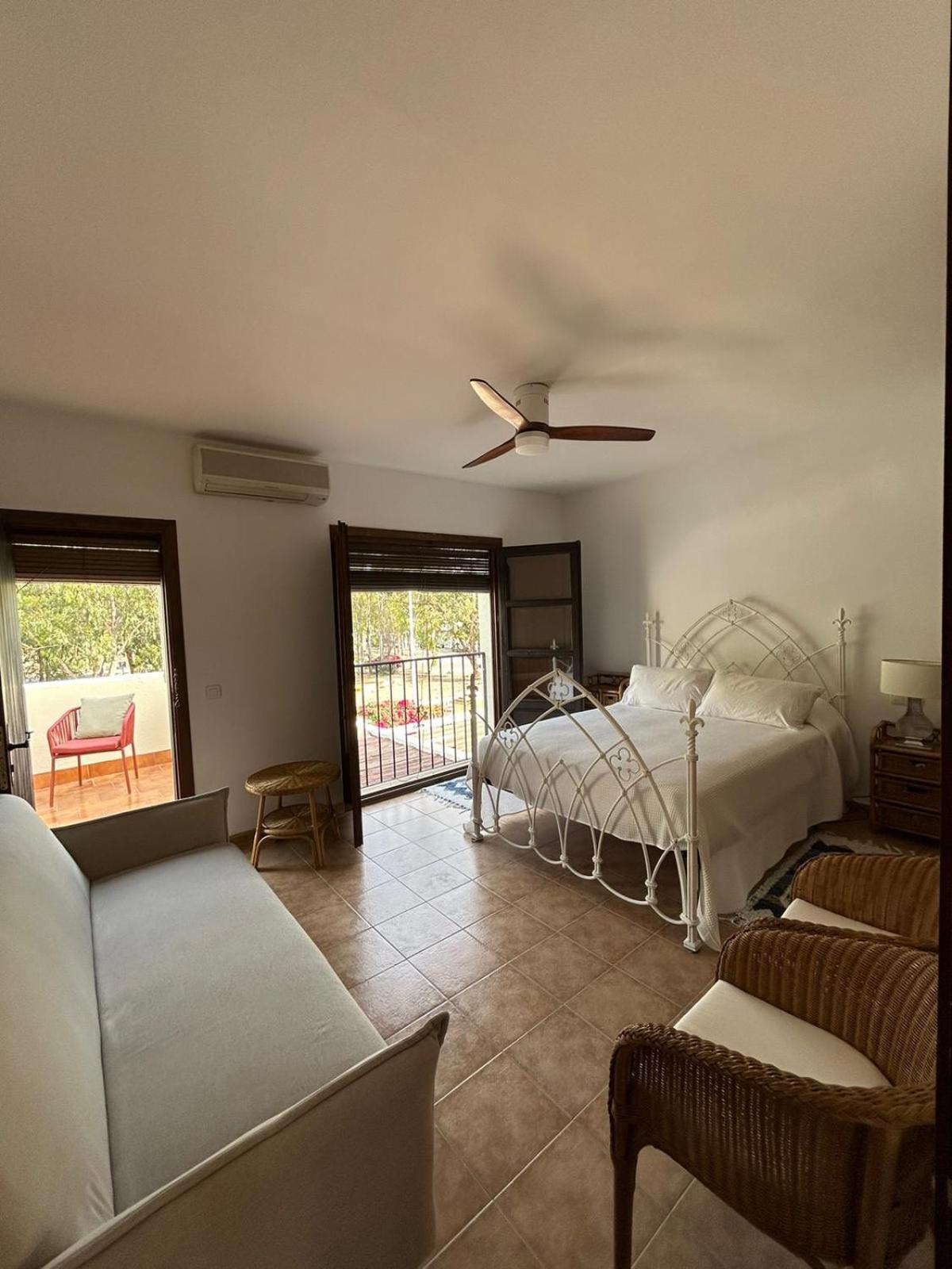 Two-Bedroom House photo 3
