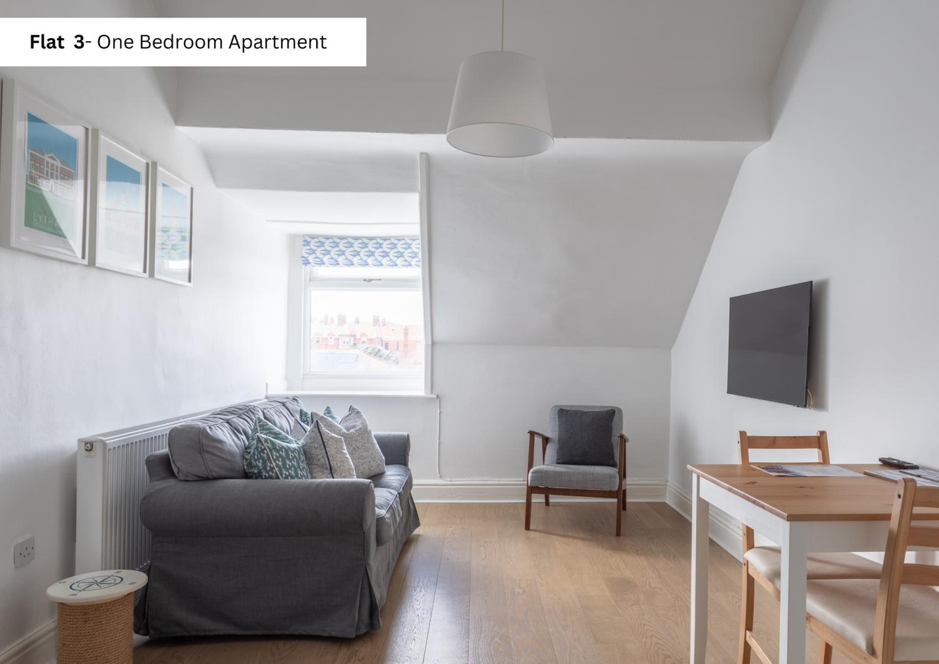 One-Bedroom Apartment photo 2