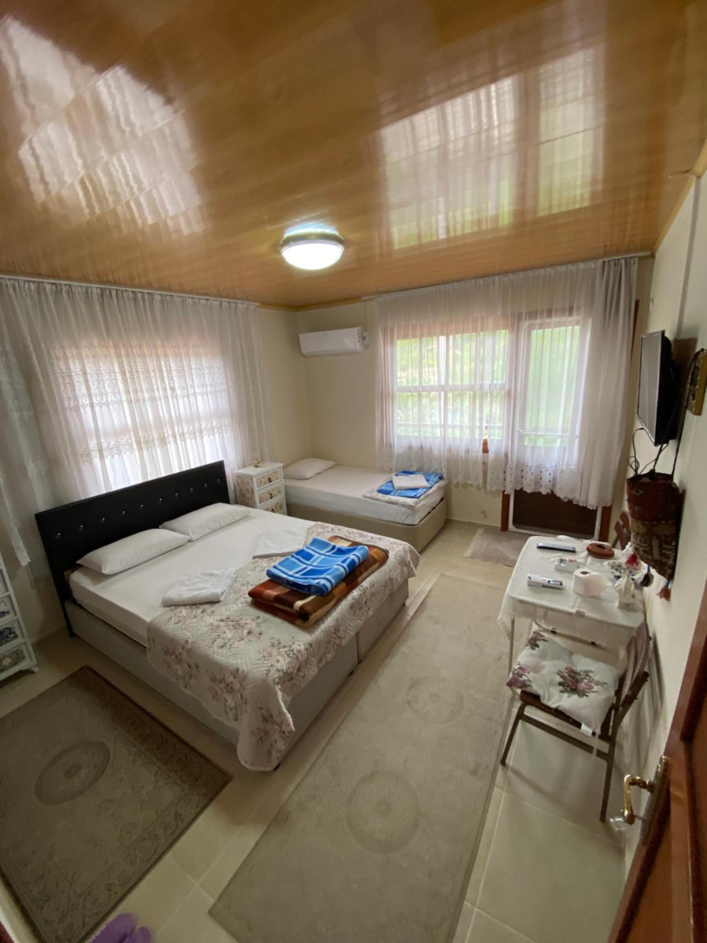 Triple Room photo 2