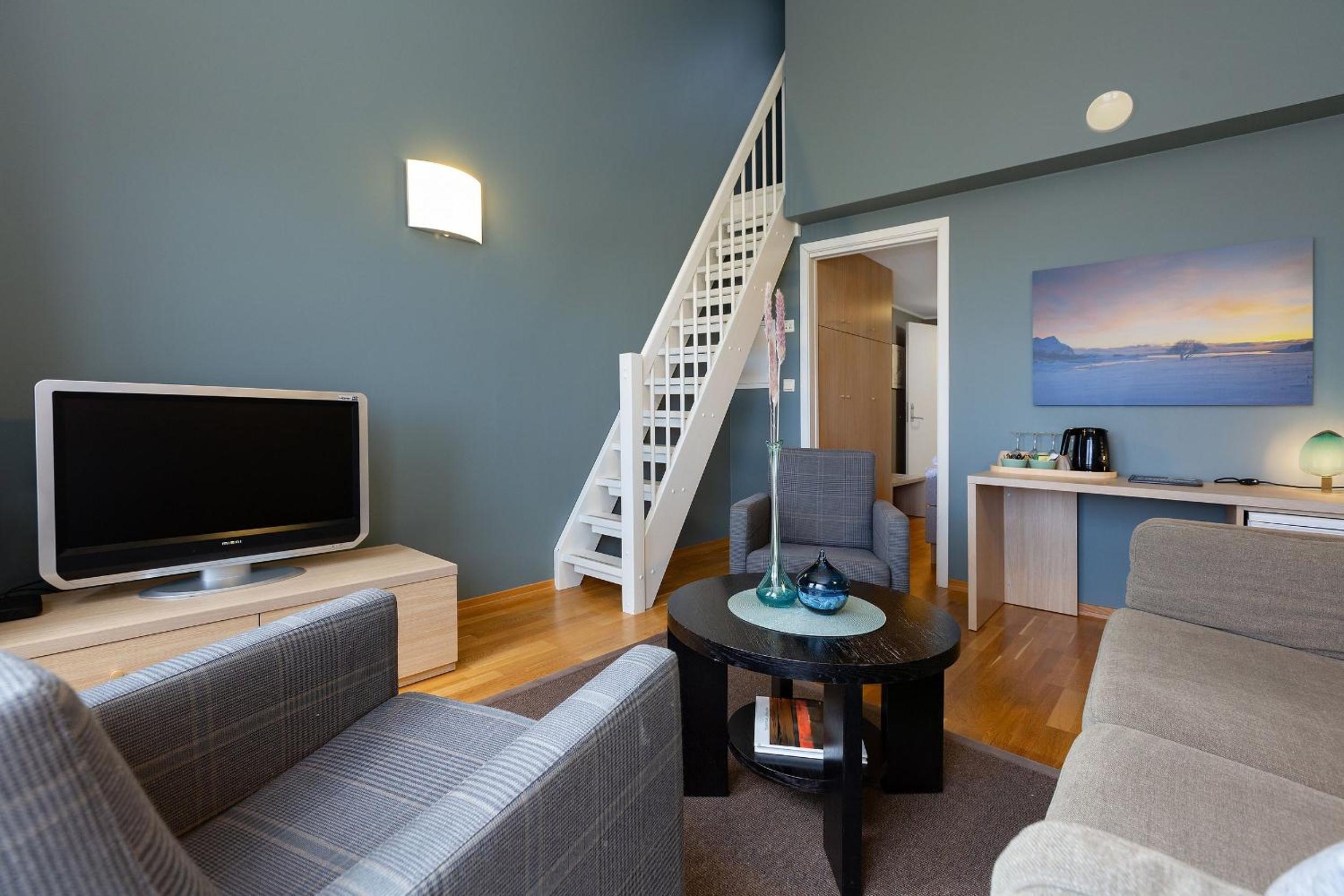 Suite with Balcony photo 3