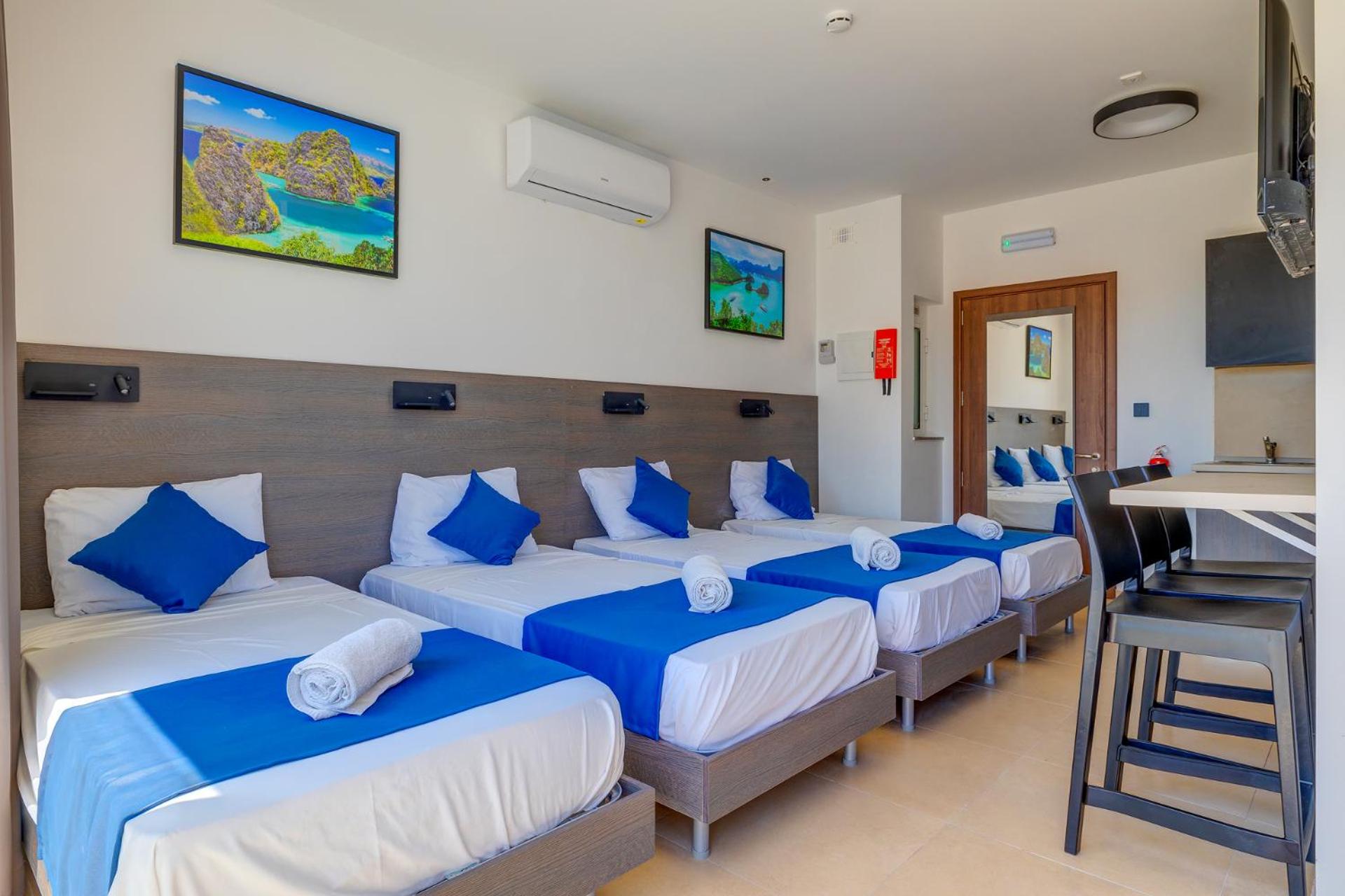 Penthouse Studio