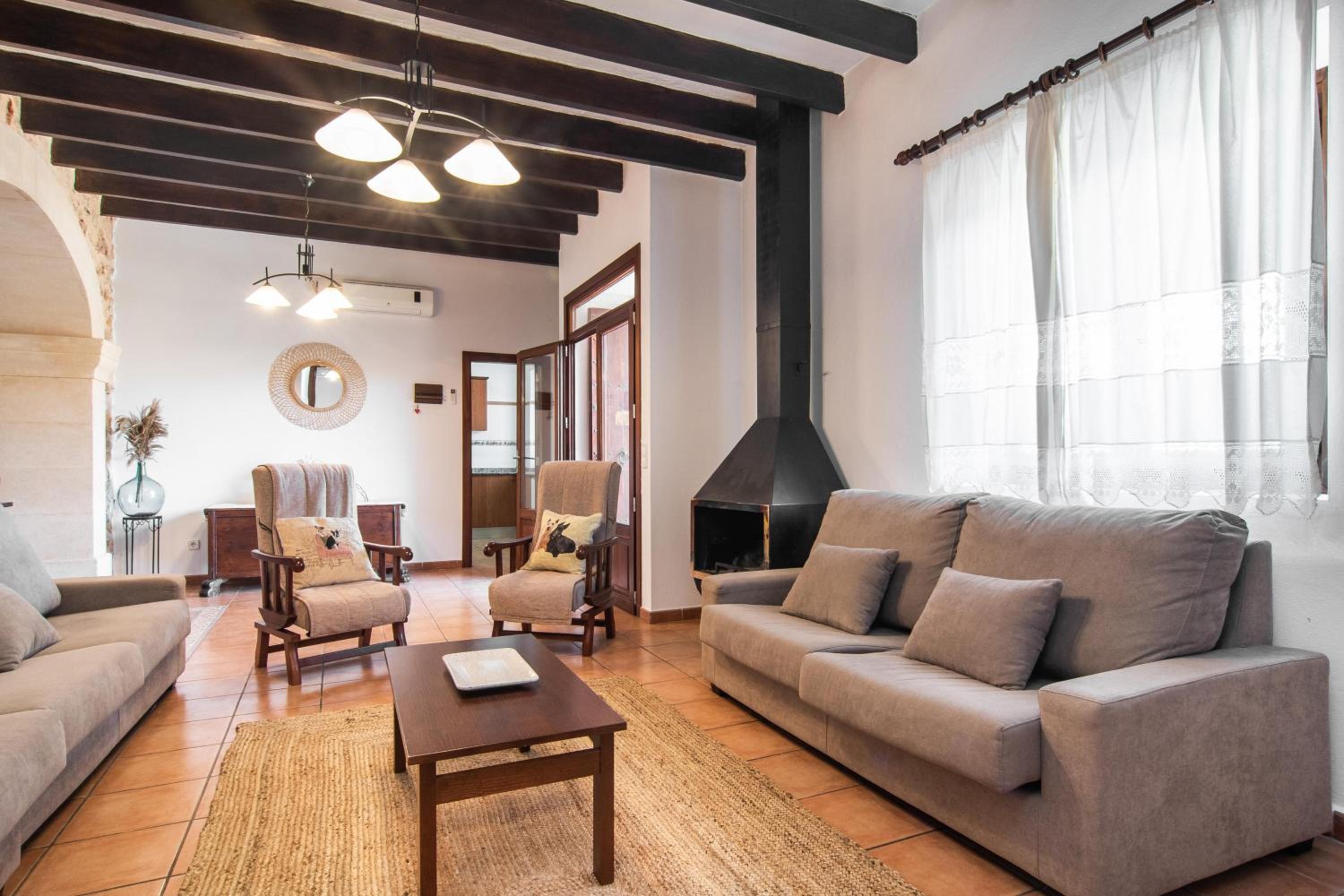 Six-Bedroom Villa