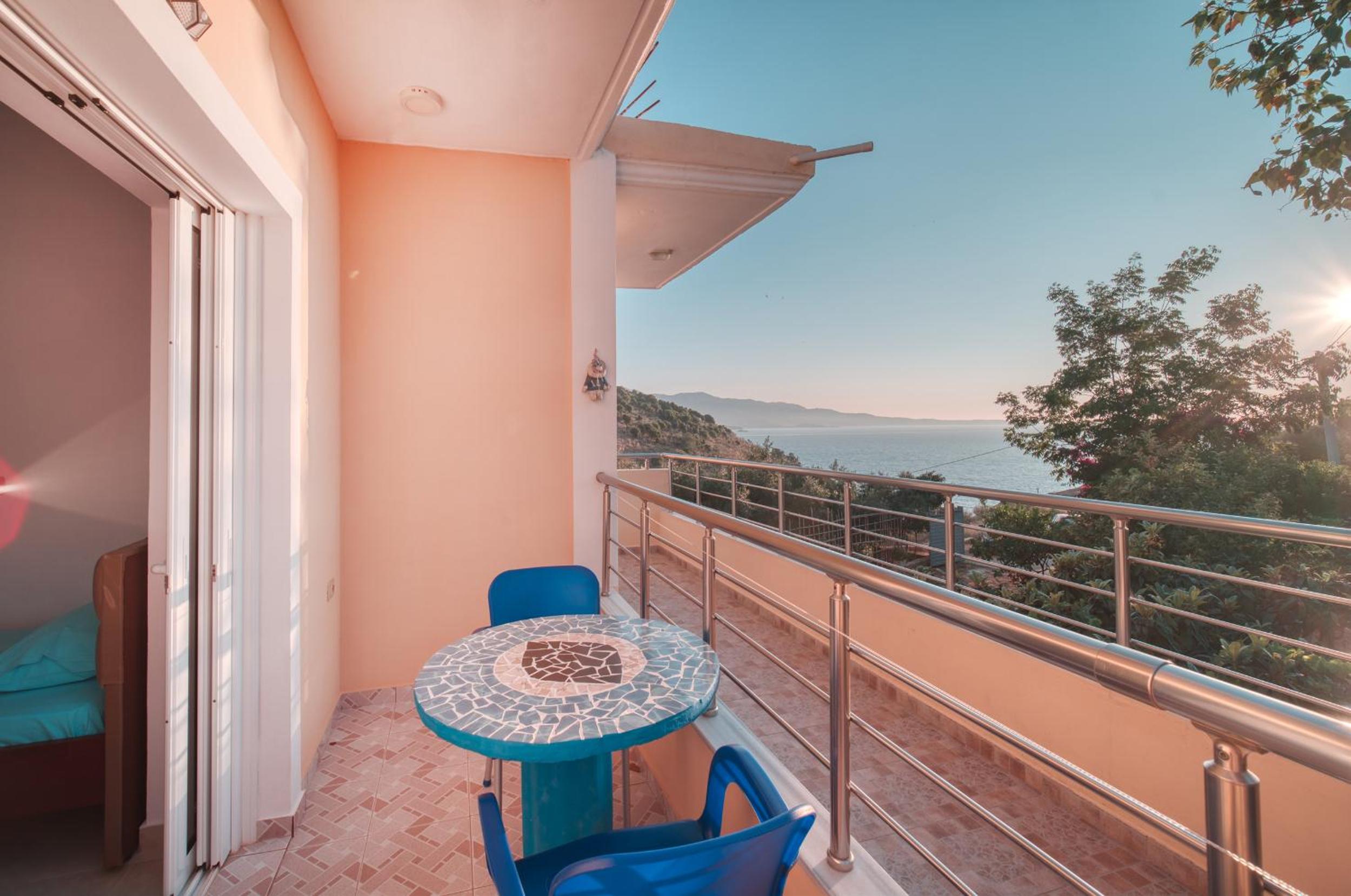 Studio Apartment with Sea View