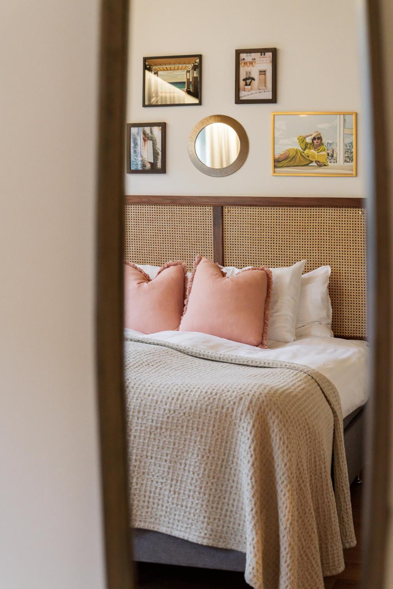 Superior Double Room - Photo 2
