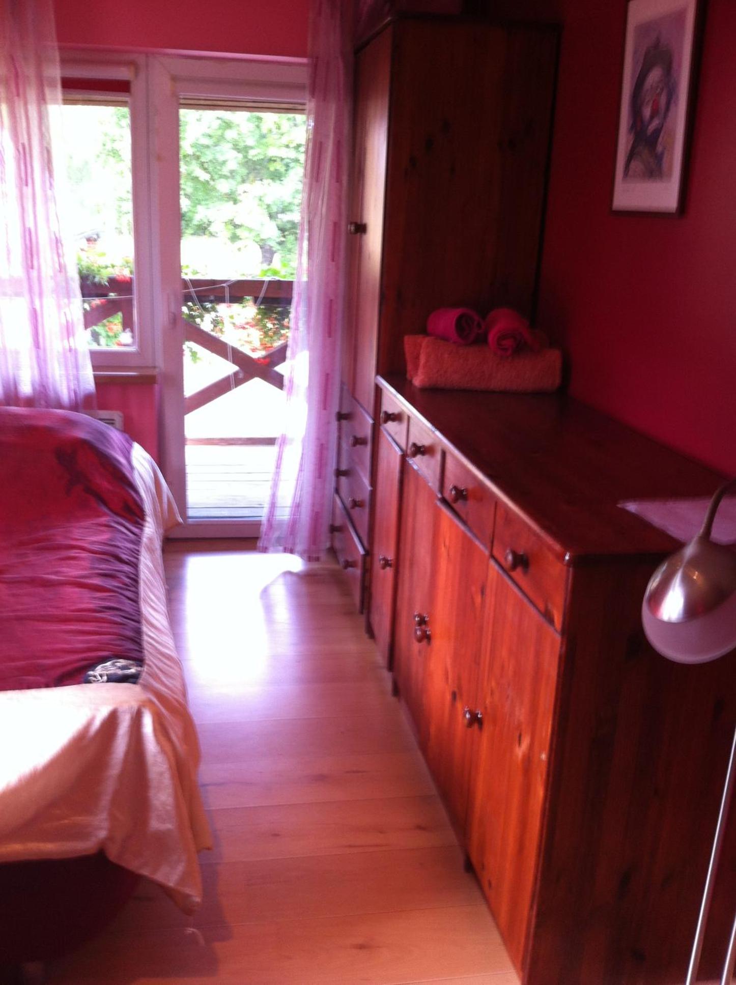 Two-Bedroom House - Photo 10