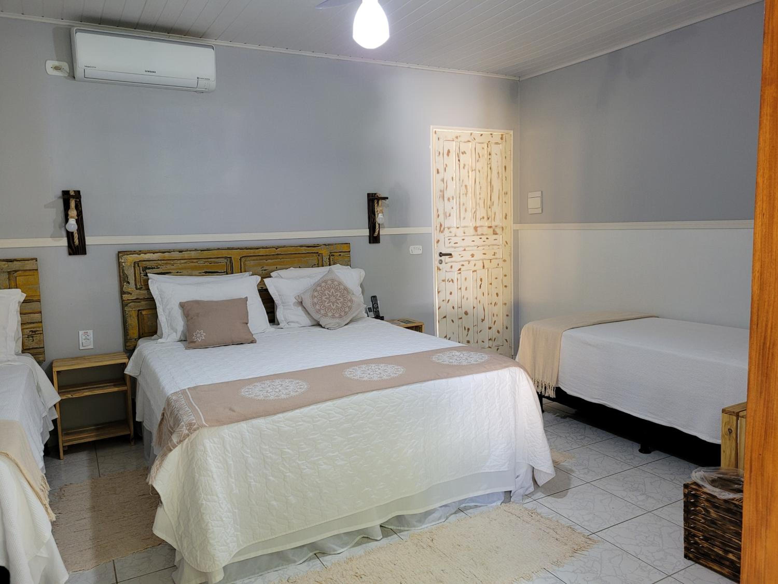 Quadruple Room - Disability Access - Photo 2