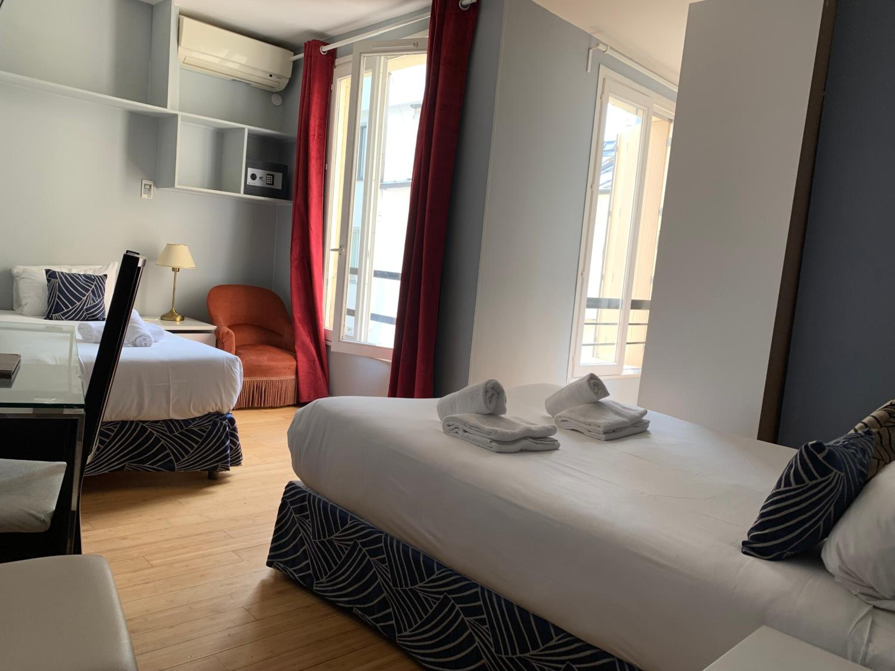 Triple Room photo 2
