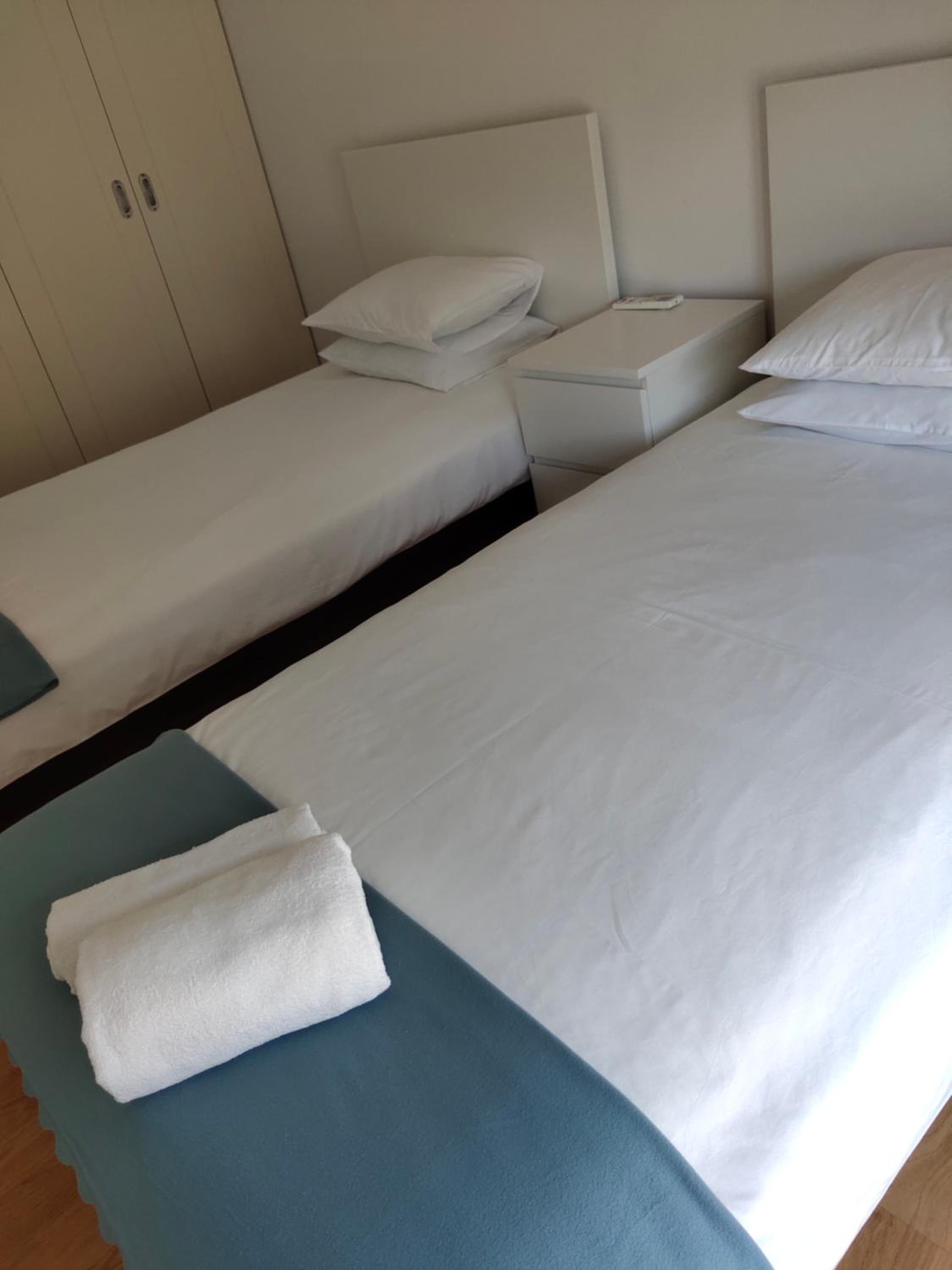 Double Room - Photo 2