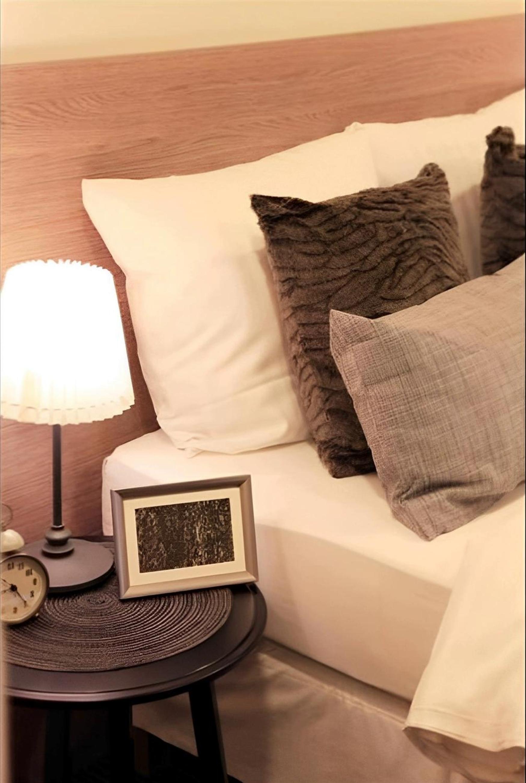 Double Room with Shared Bathroom