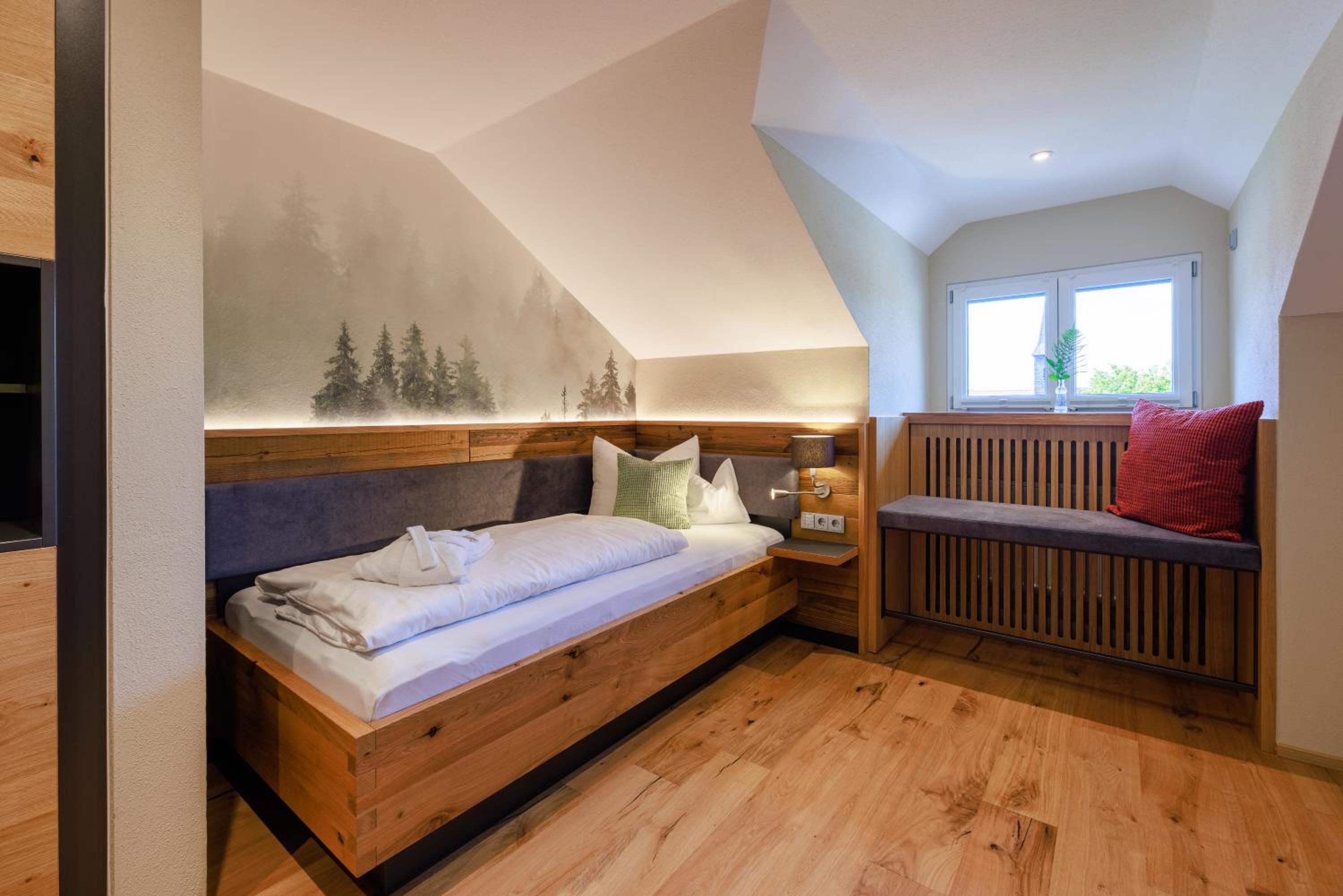 Single Room photo 2
