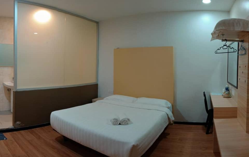 Deluxe Double Room photo 2