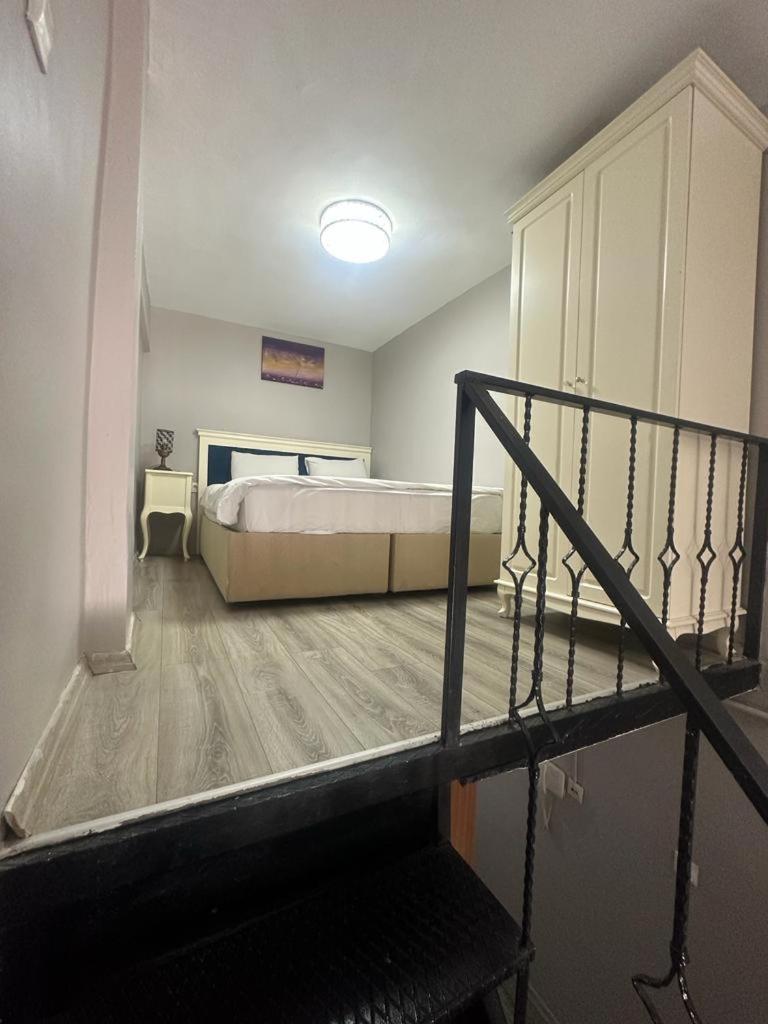 Economy Double Room photo 2