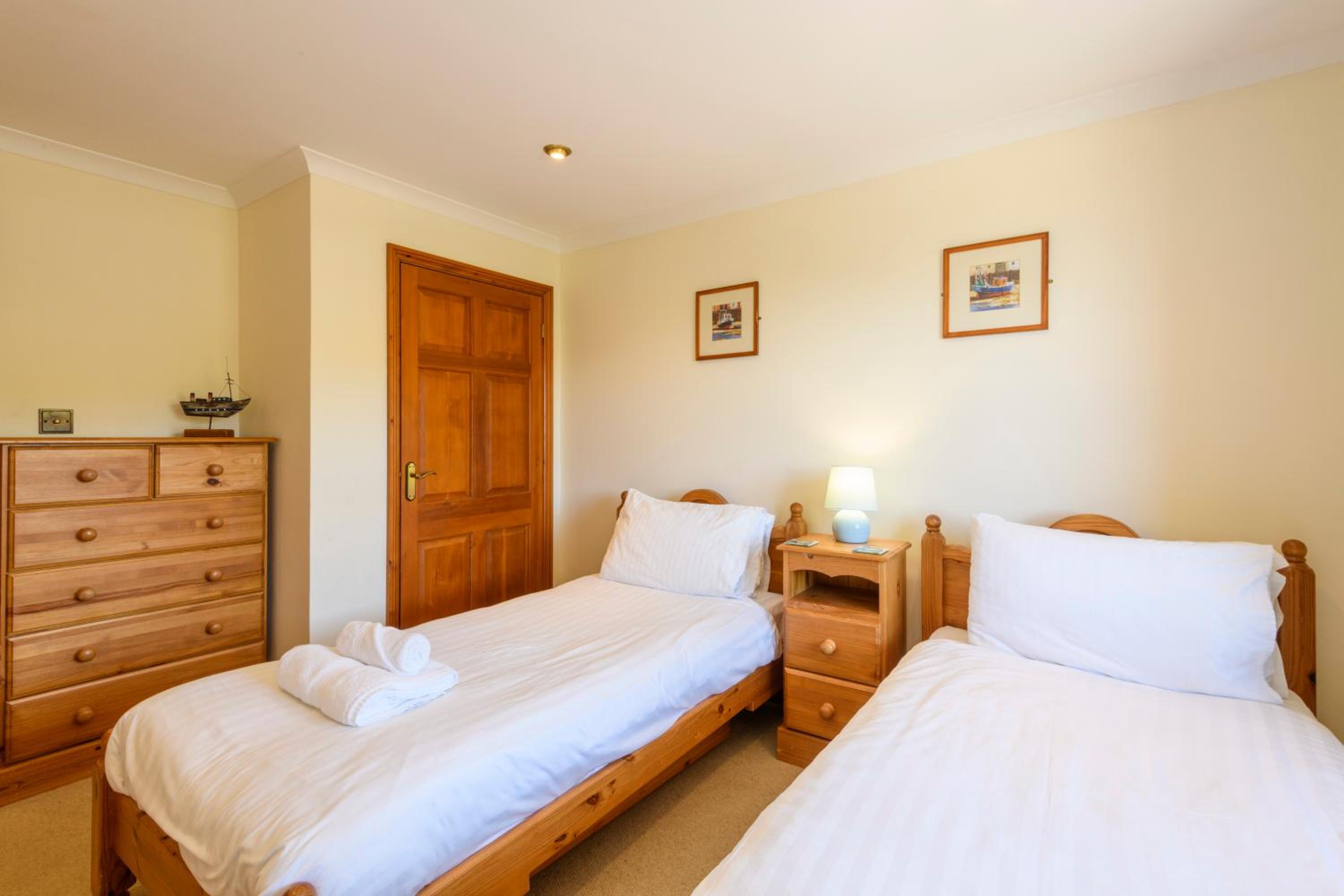 Two Bedroom Sea View Apartment (Max 4) - No. 6 photo 3