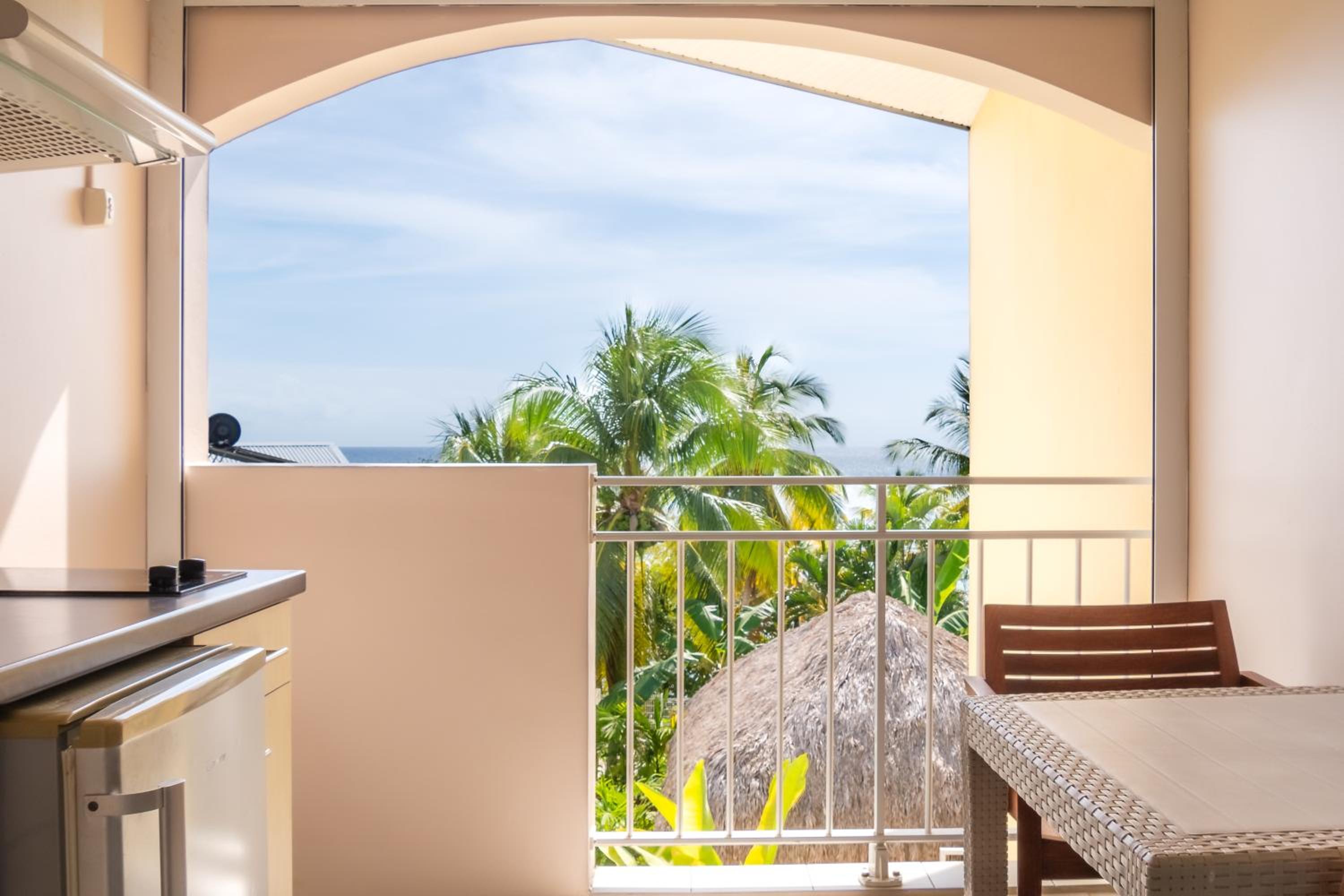 Balcony & Terrace