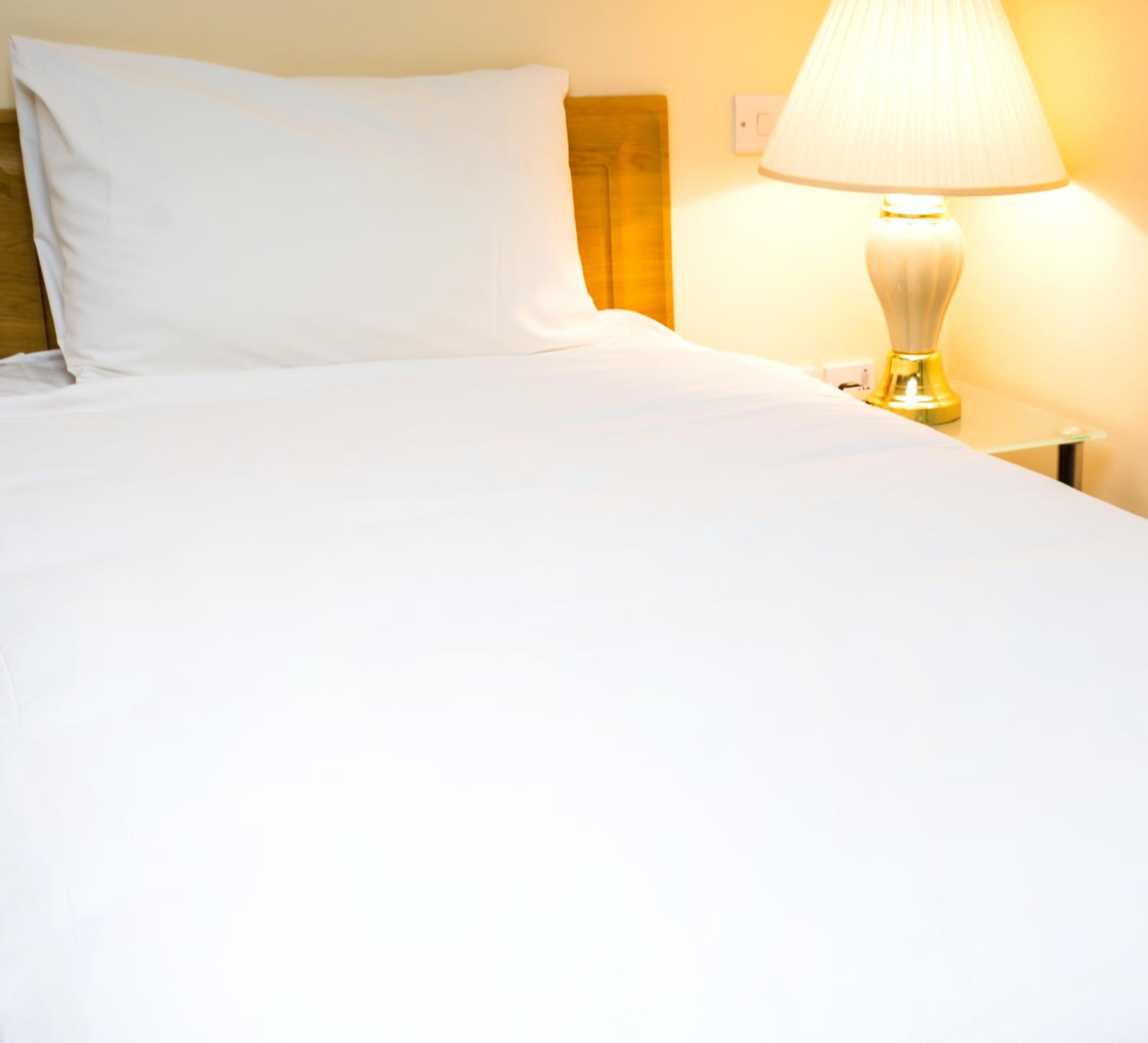 Single Room with Private Bathroom photo 2