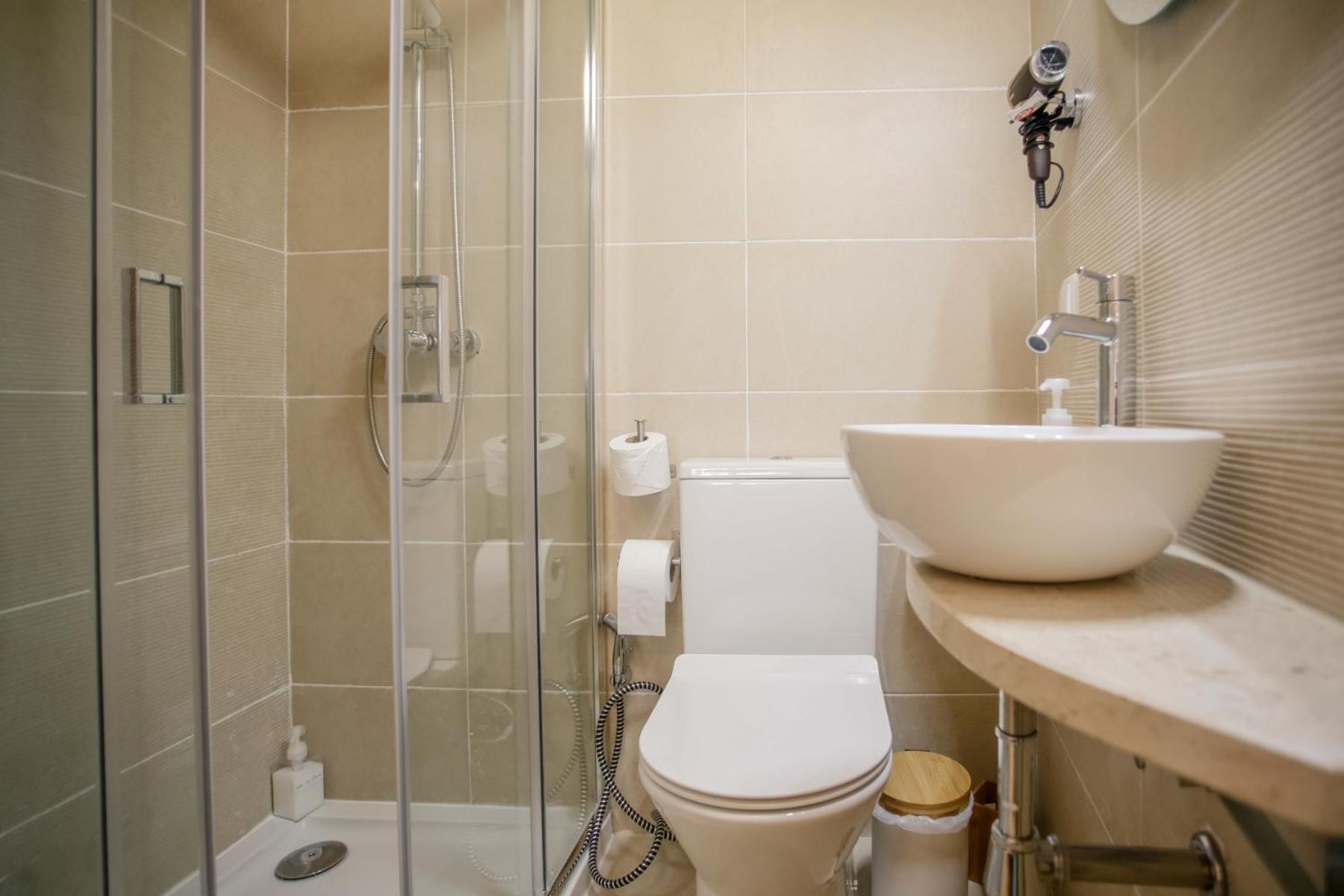 Standard Suite photo 3
